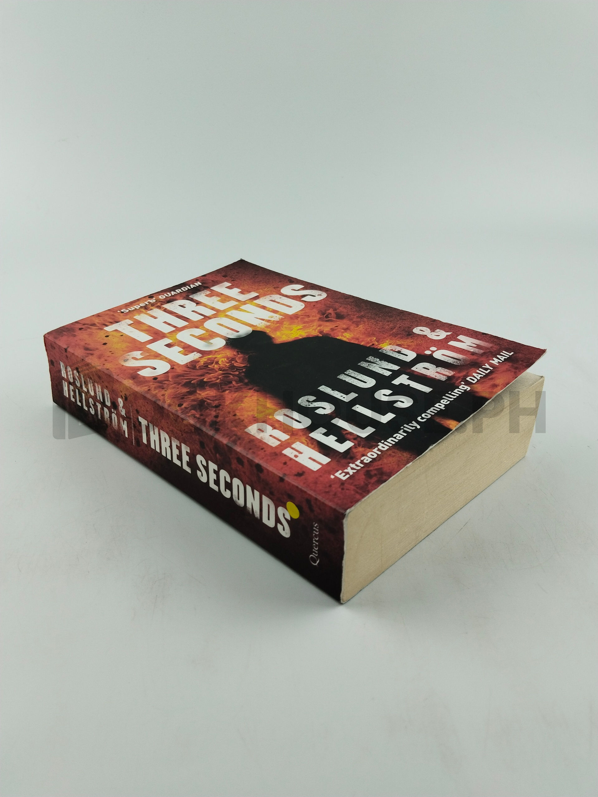 Three Seconds by Anders Roslund, Börge Hellström - Image 2