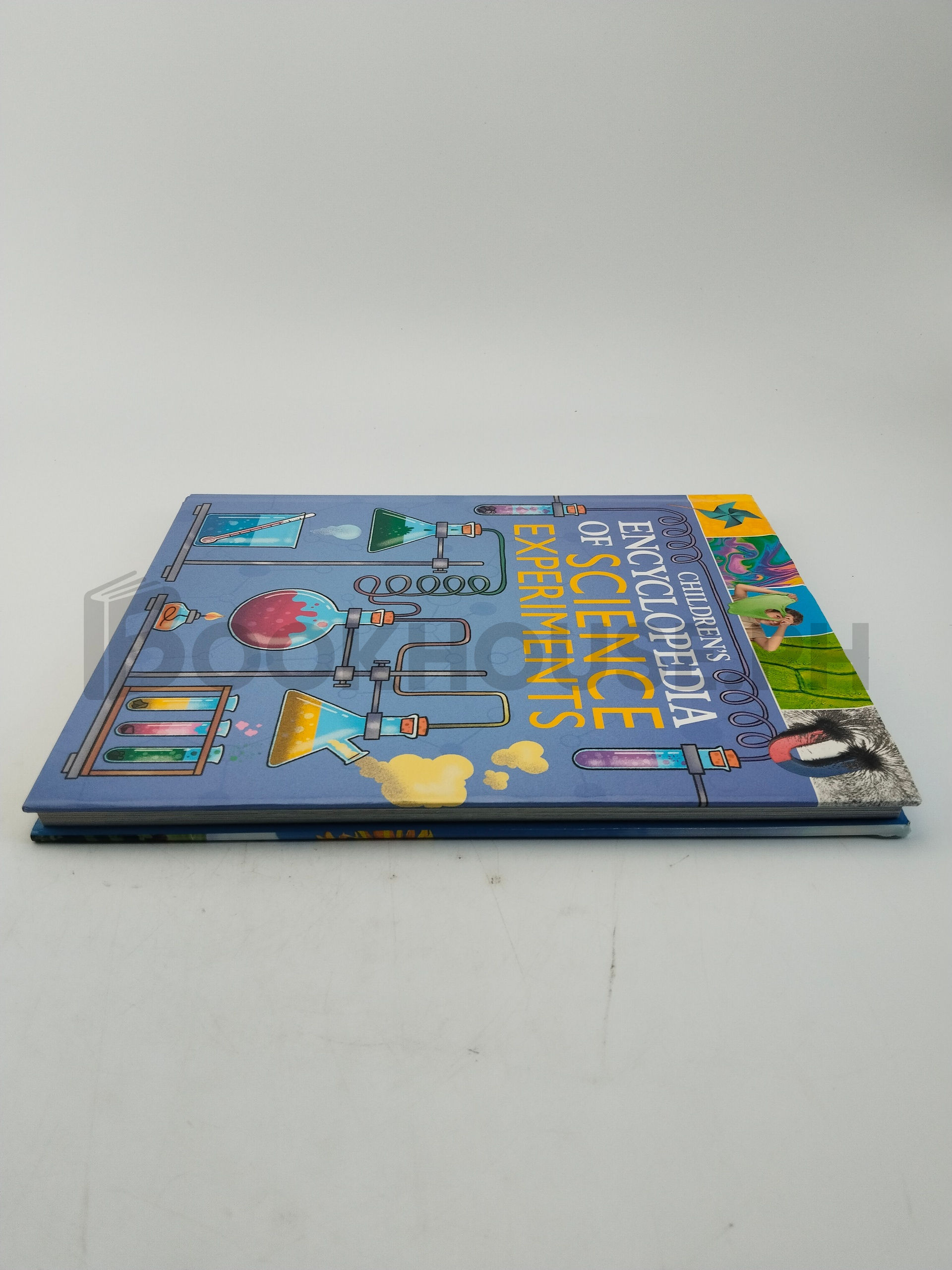 Children's Encyclopedia Of Science Experiments by No Author Supplied, Thomas Canavan - Image 4