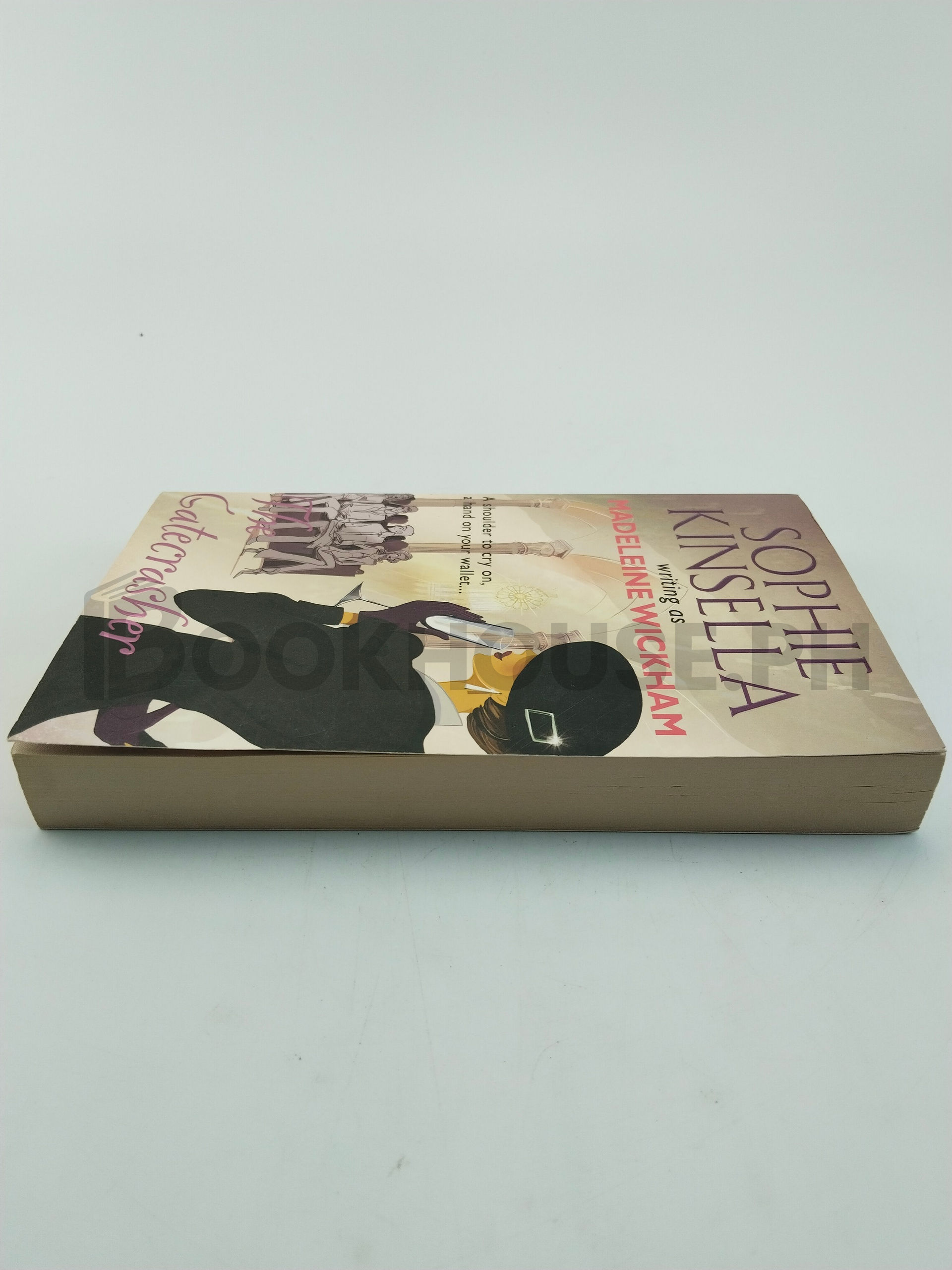 The Gatecrasher by Madeleine Wickham, Sophie Kinsella - Image 4