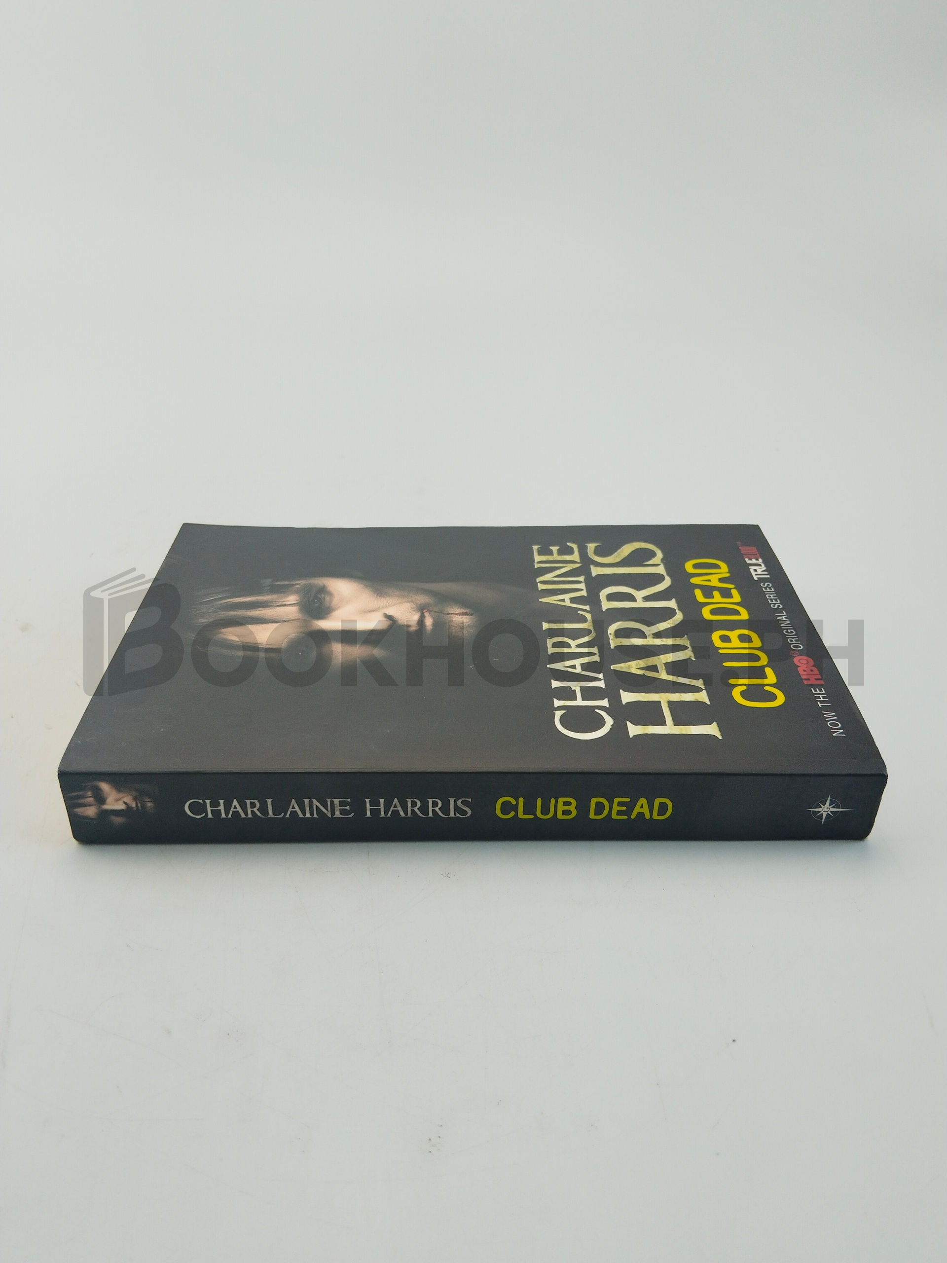 Club Dead by Charlaine Harris - Image 3