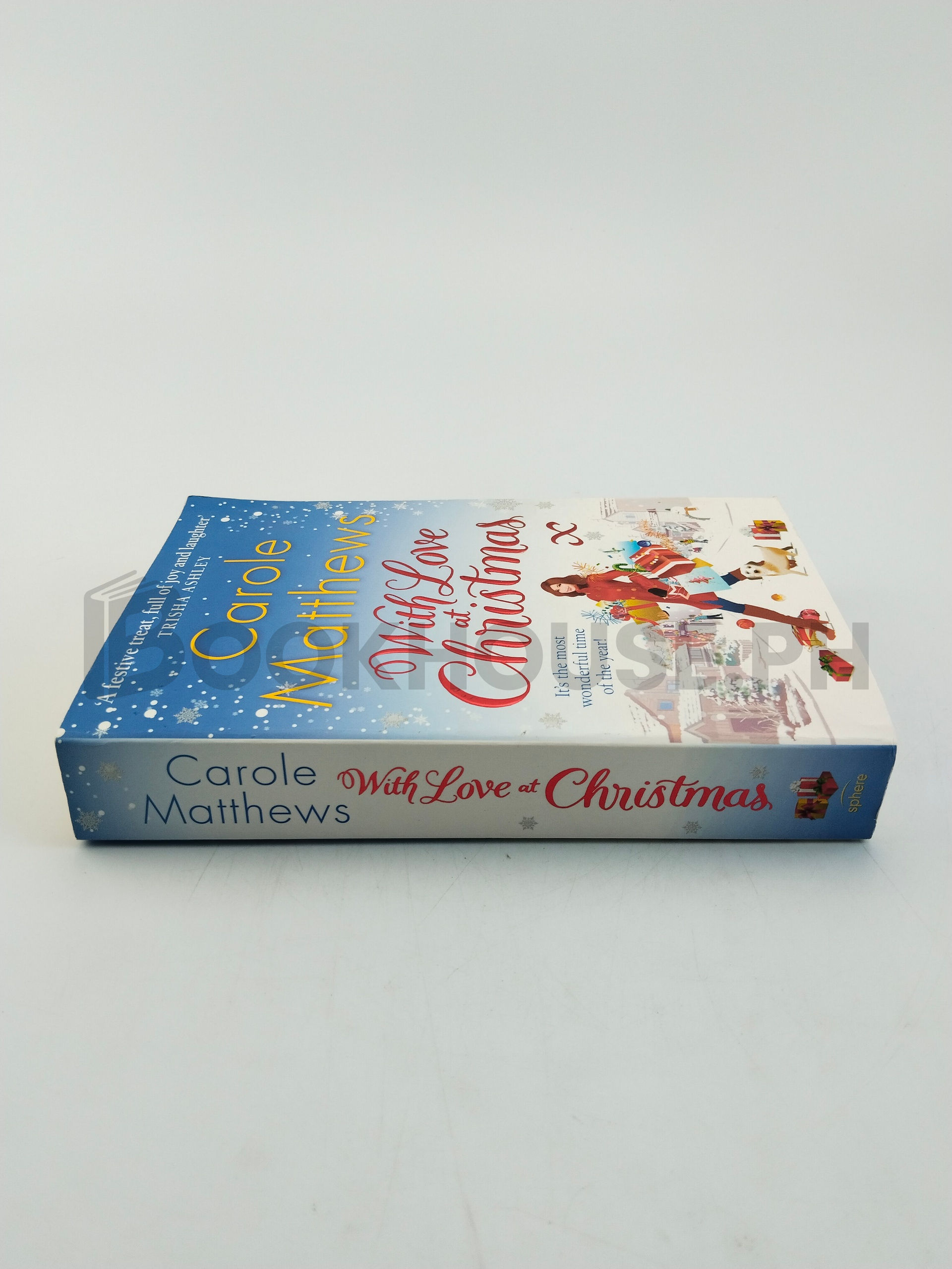 With Love At Christmas by Carole Matthews - Image 3