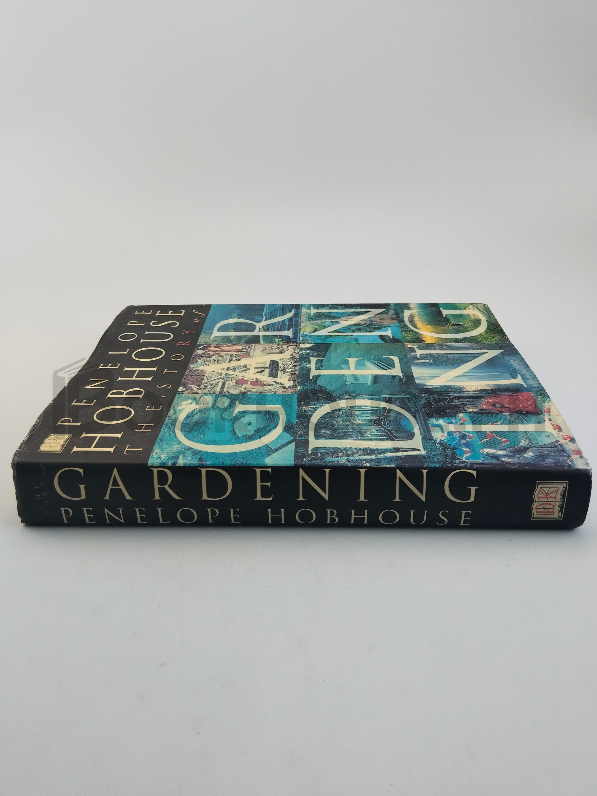 The Story Of Gardening by Penelope Hobhouse - Image 3