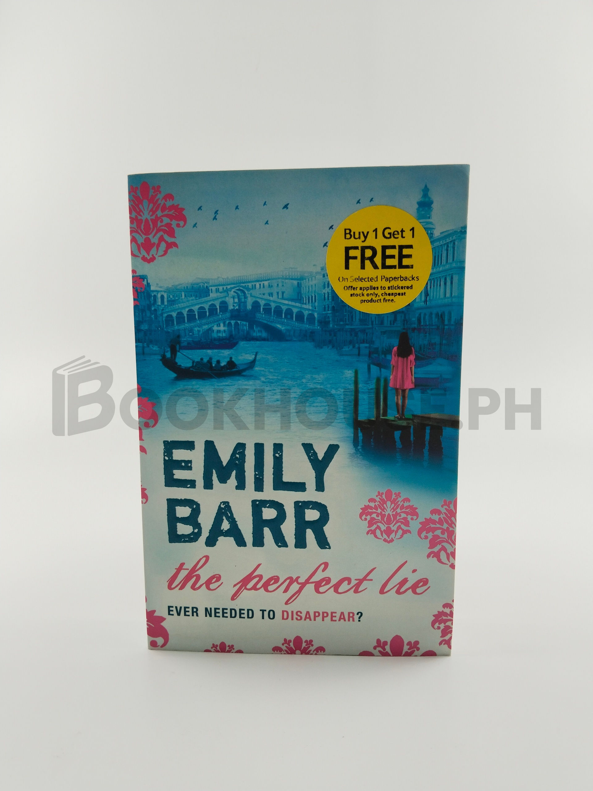 The Perfect Lie by Emily Barr