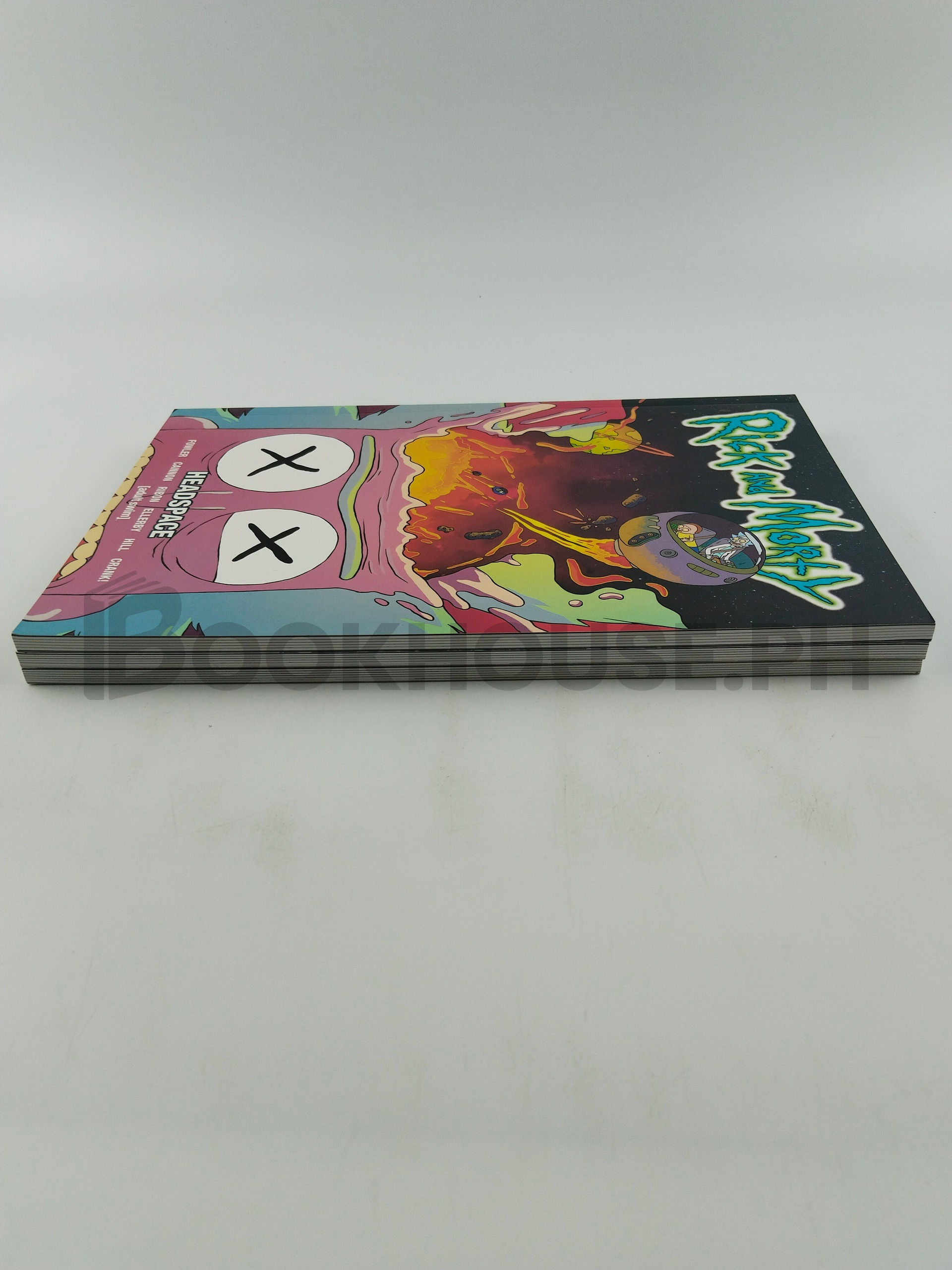 Rick & Morty Slipcase by Titan Comics. - Image 5