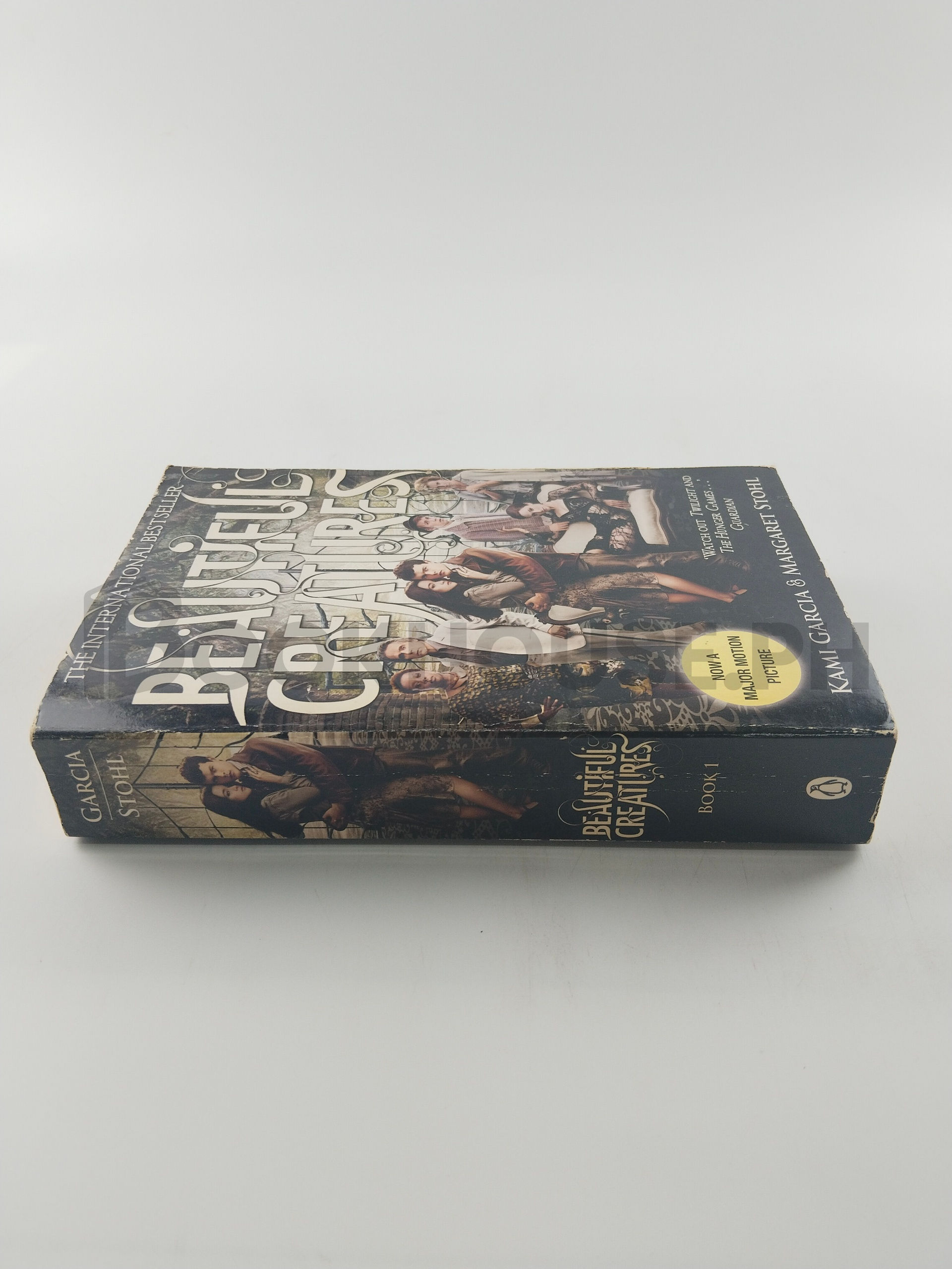 Beautiful Creatures by Kami Garcia, Margaret Stohl - Image 3