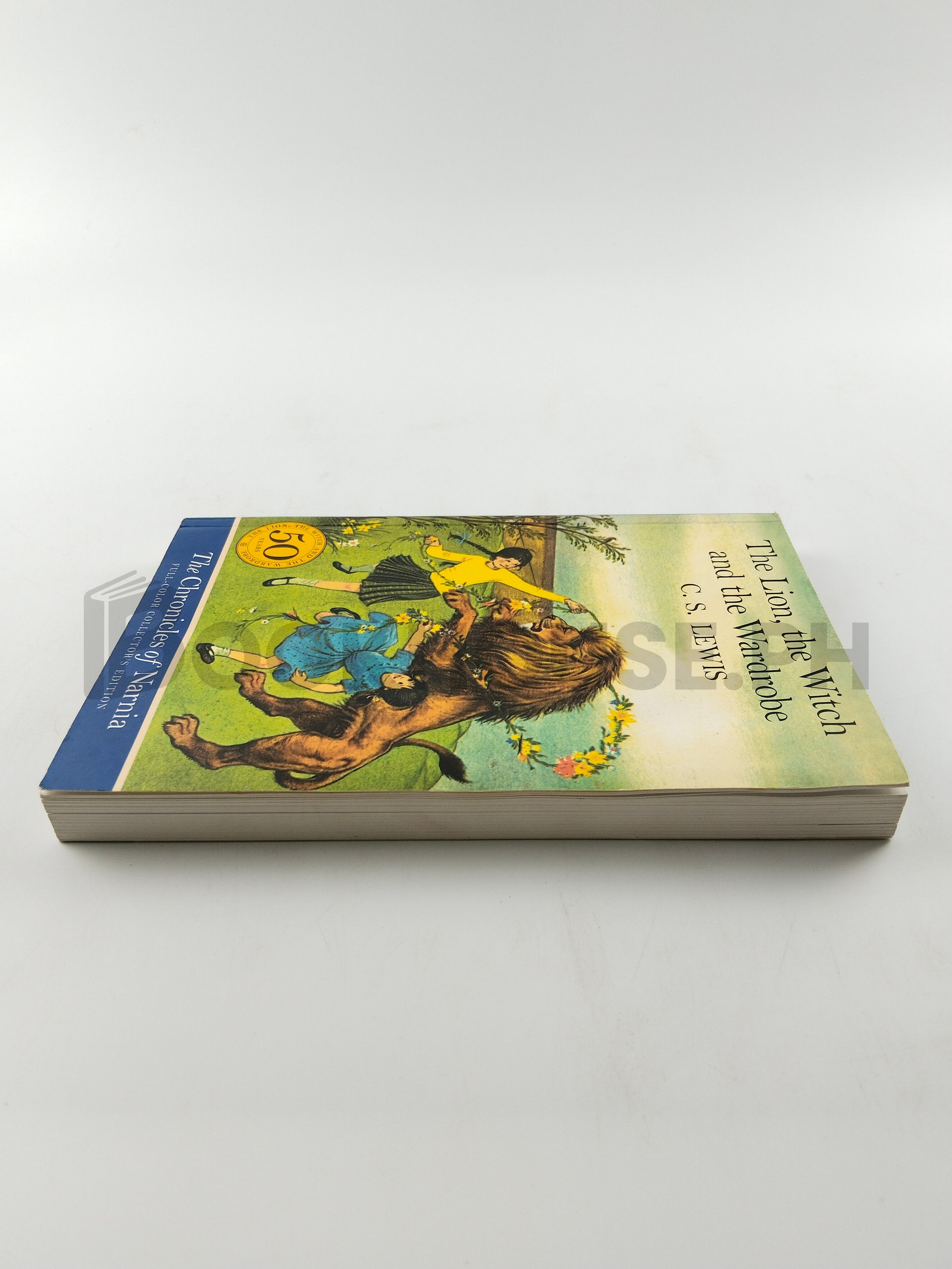 The Lion, The Witch And The Wardrobe by C.s. Lewis - Image 4