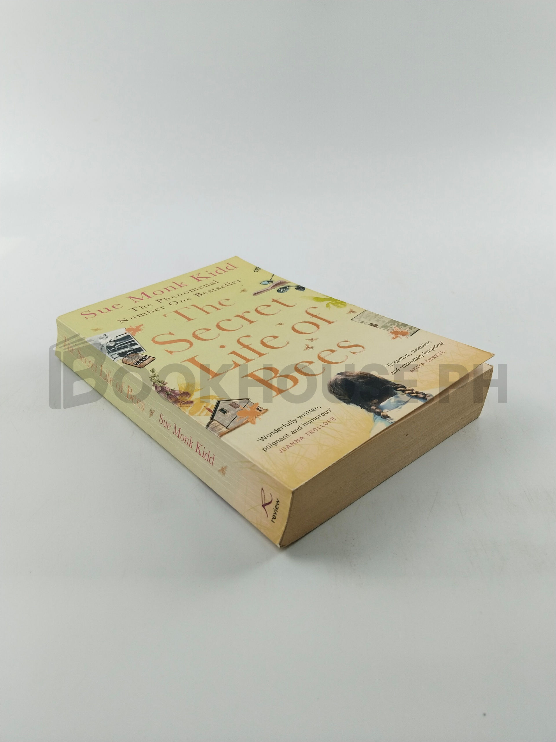 The Secret Life Of Bees by Sue Monk Kidd - Image 2