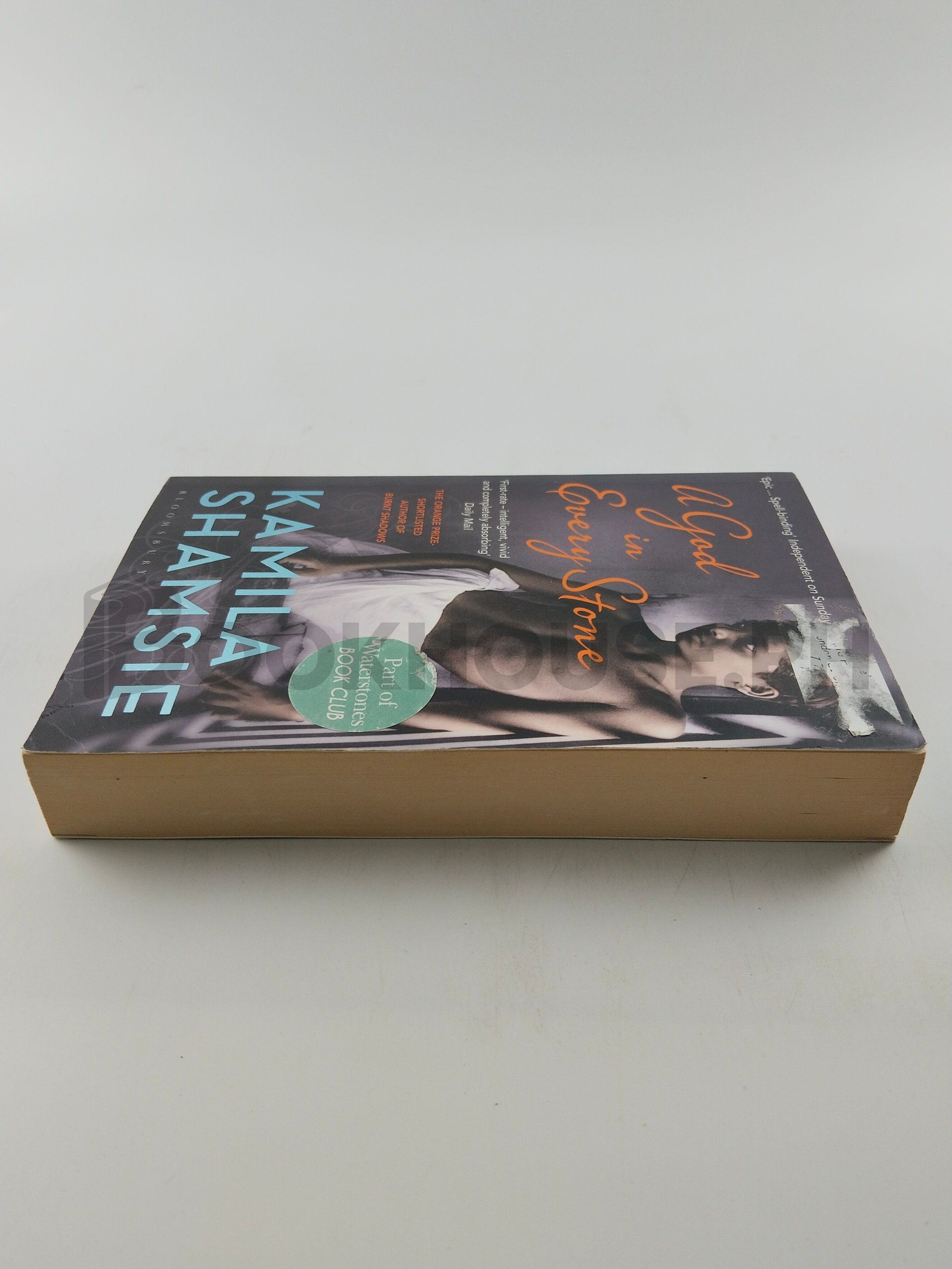 A God In Every Stone by Kamila Shamsie - Image 4