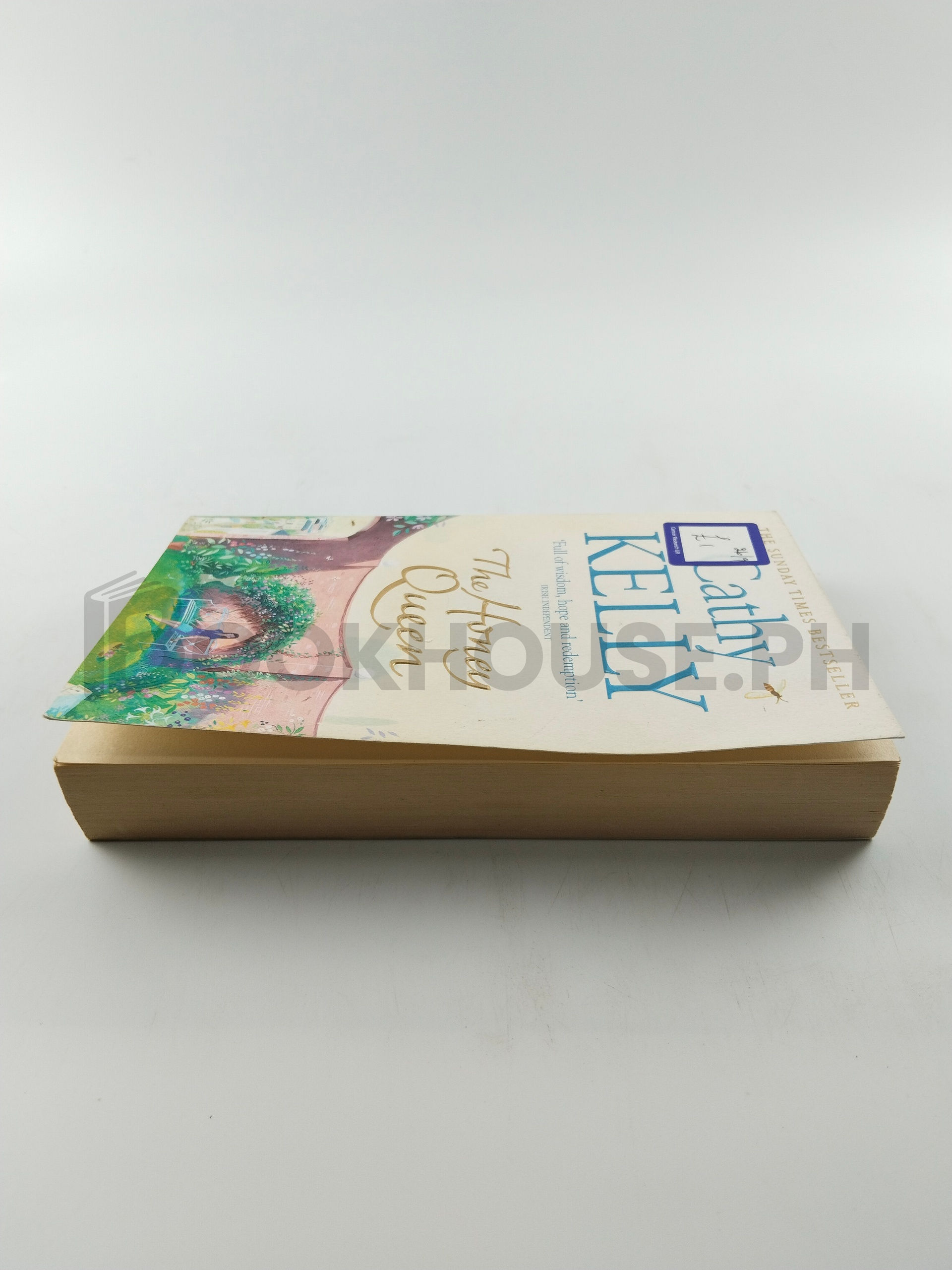 The Honey Queen by Cathy Kelly - Image 4