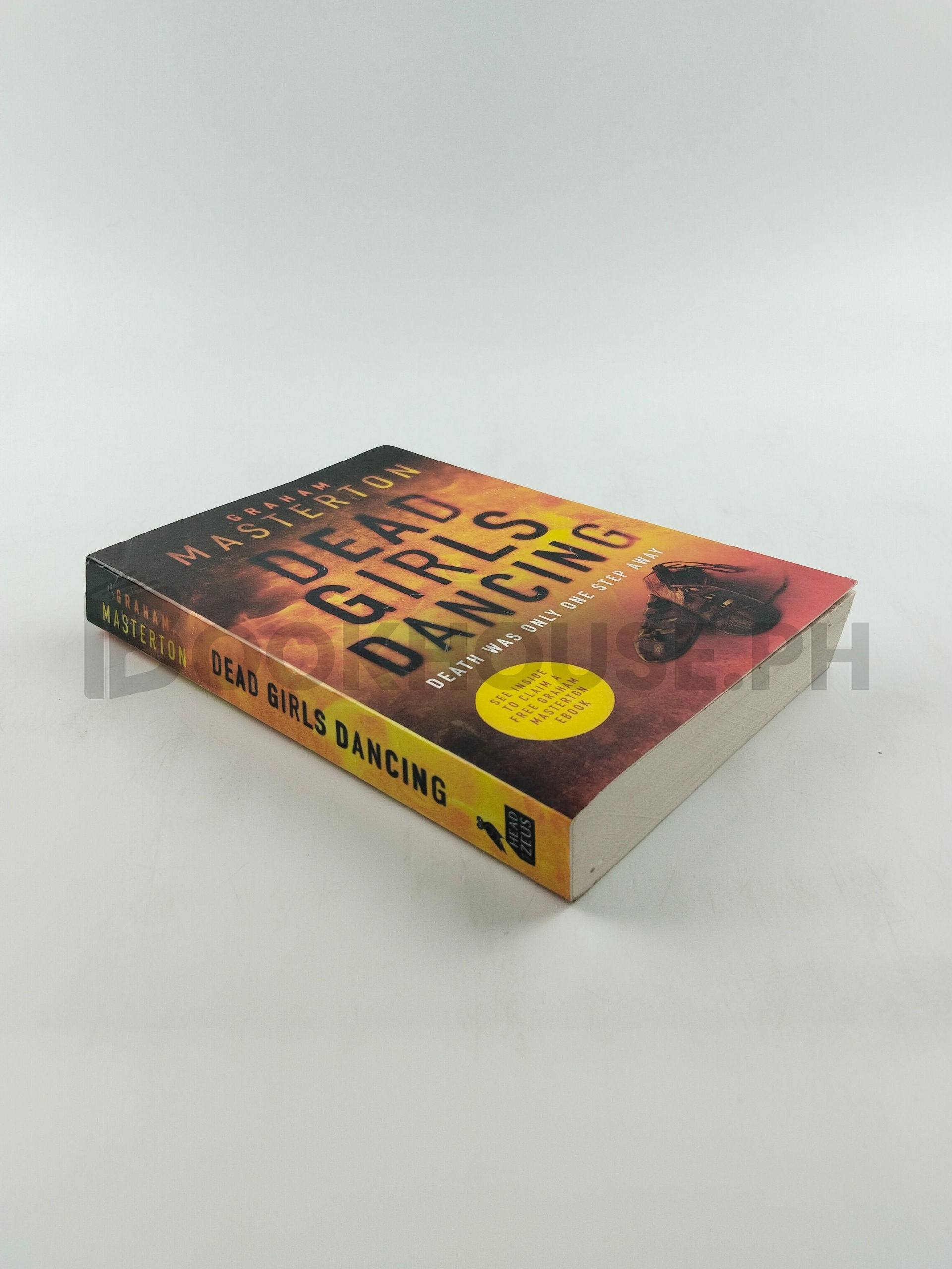 Dead Girls Dancing by Graham Masterton - Image 2