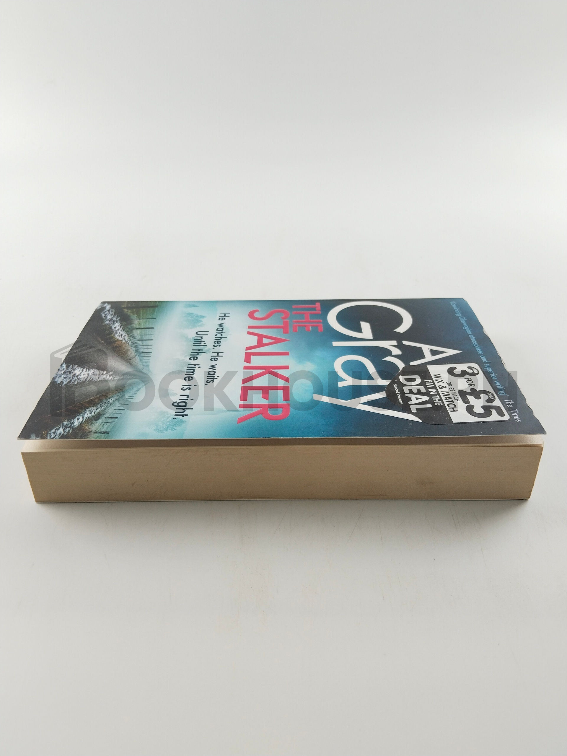 The Stalker by Alex Gray - Image 4