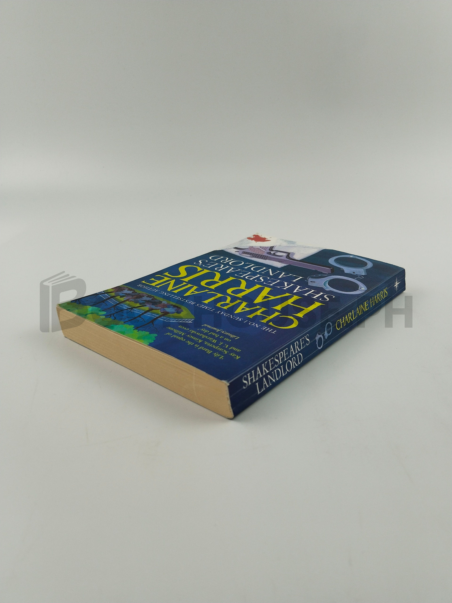 Shakespeare's Landlord by Charlaine Harris - Image 2