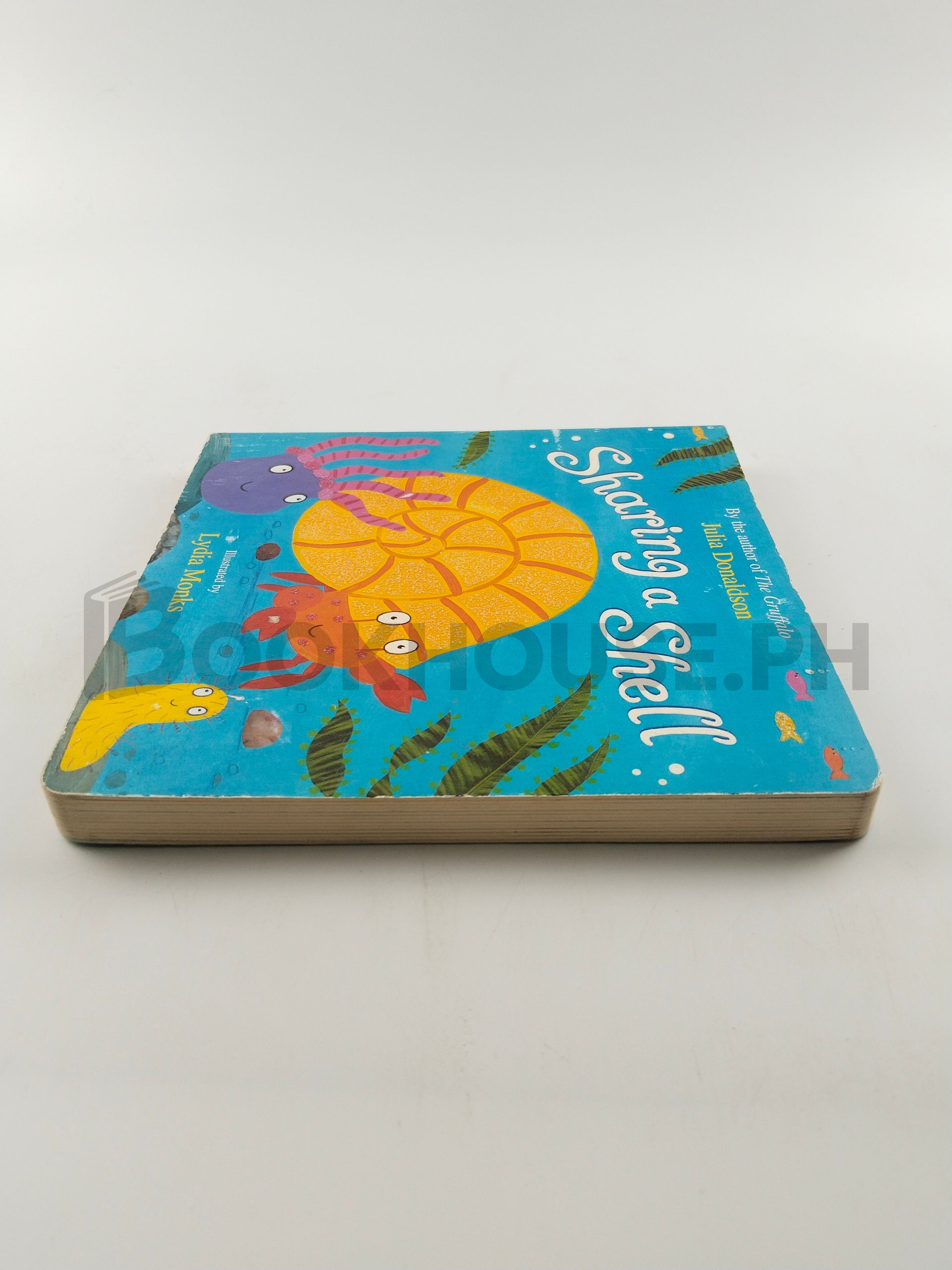 Sharing A Shell by Julia Donaldson - Image 4