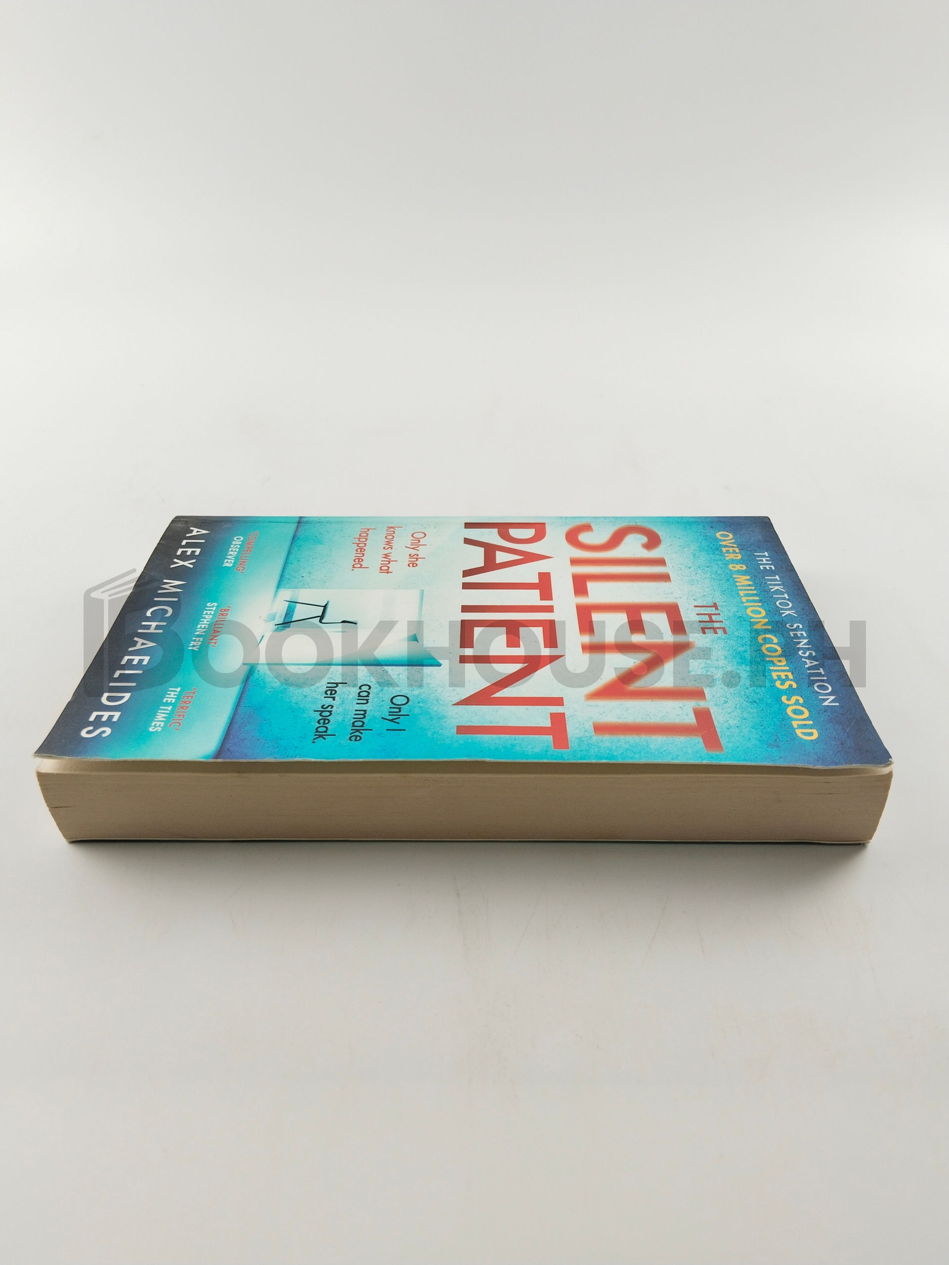 The Silent Patient by Alex Michaelides - Image 4