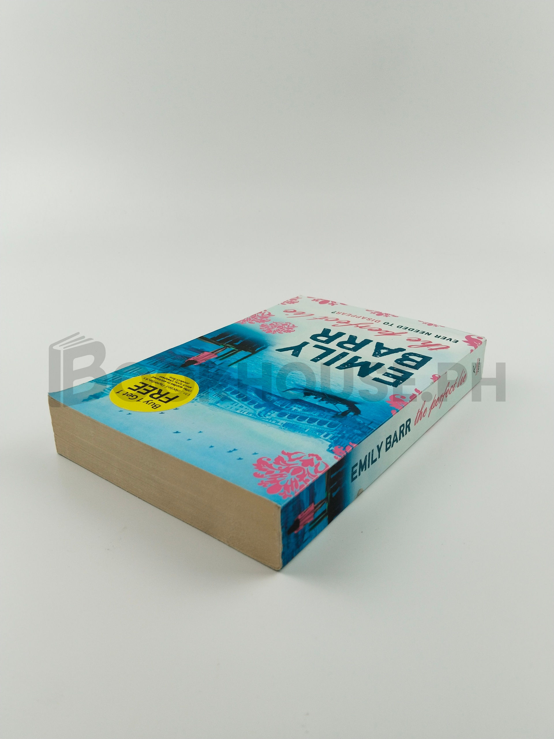 The Perfect Lie by Emily Barr - Image 2