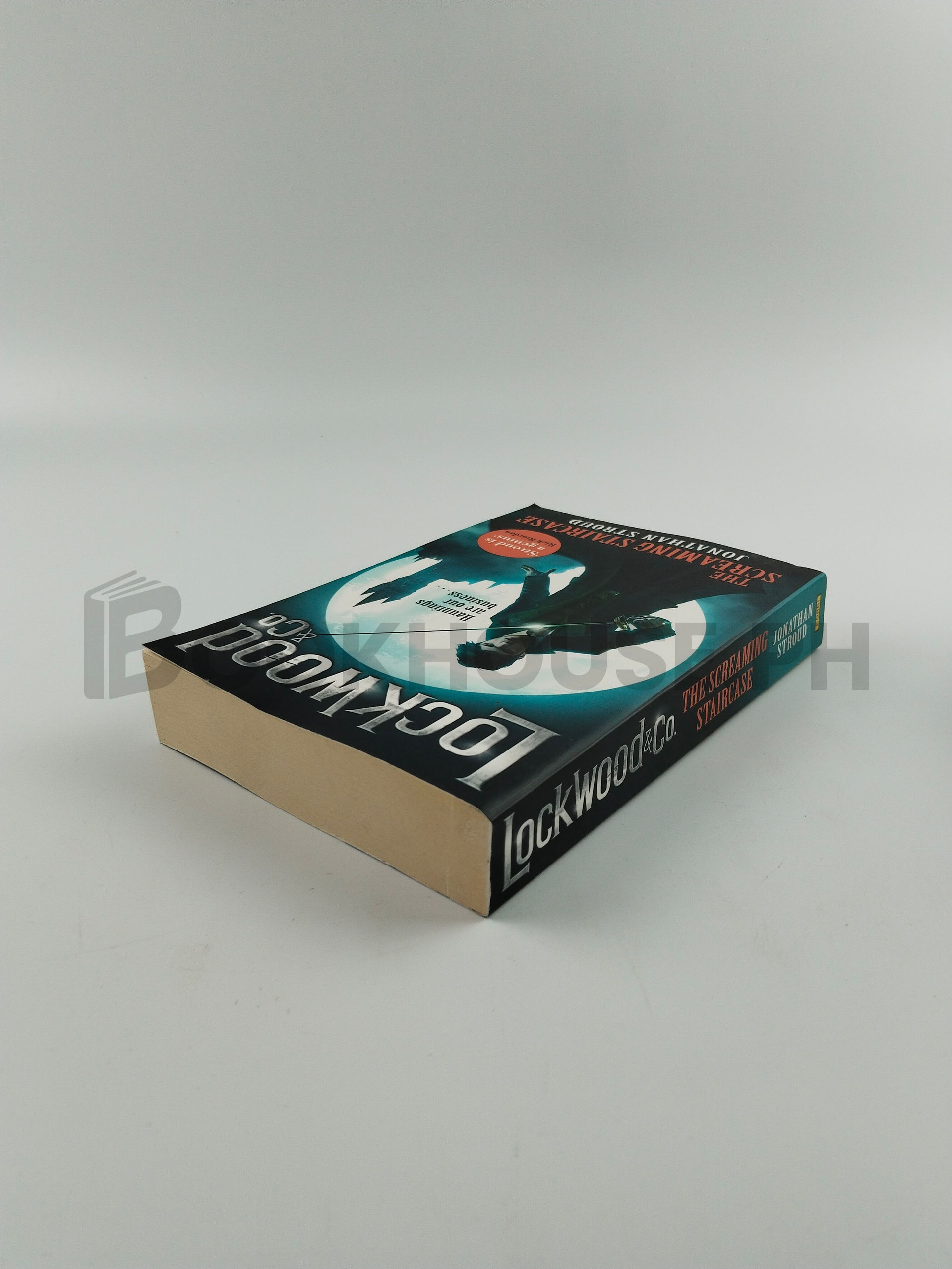 The Screaming Staircase by Jonathan Stroud - Image 2