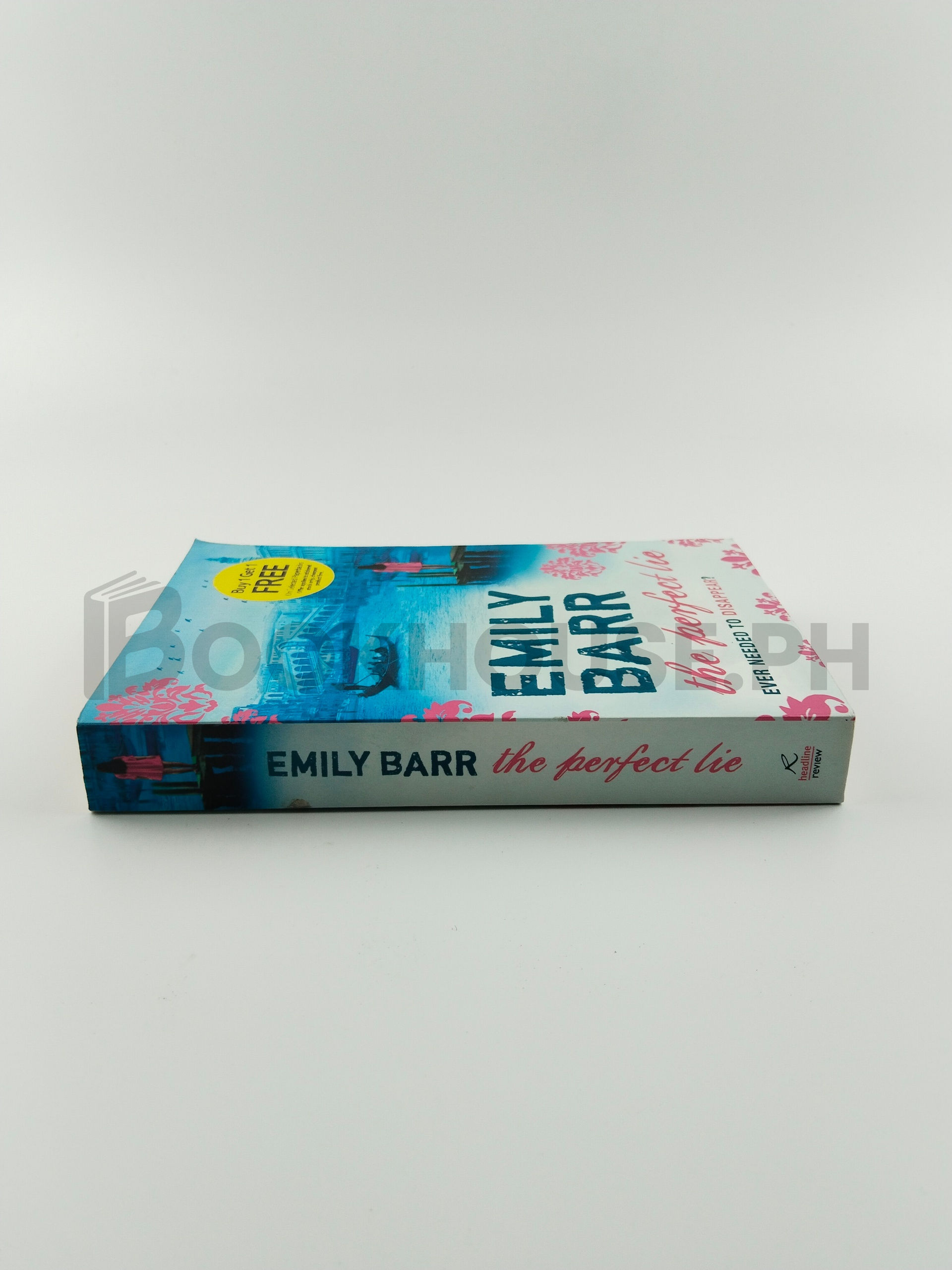 The Perfect Lie by Emily Barr - Image 3