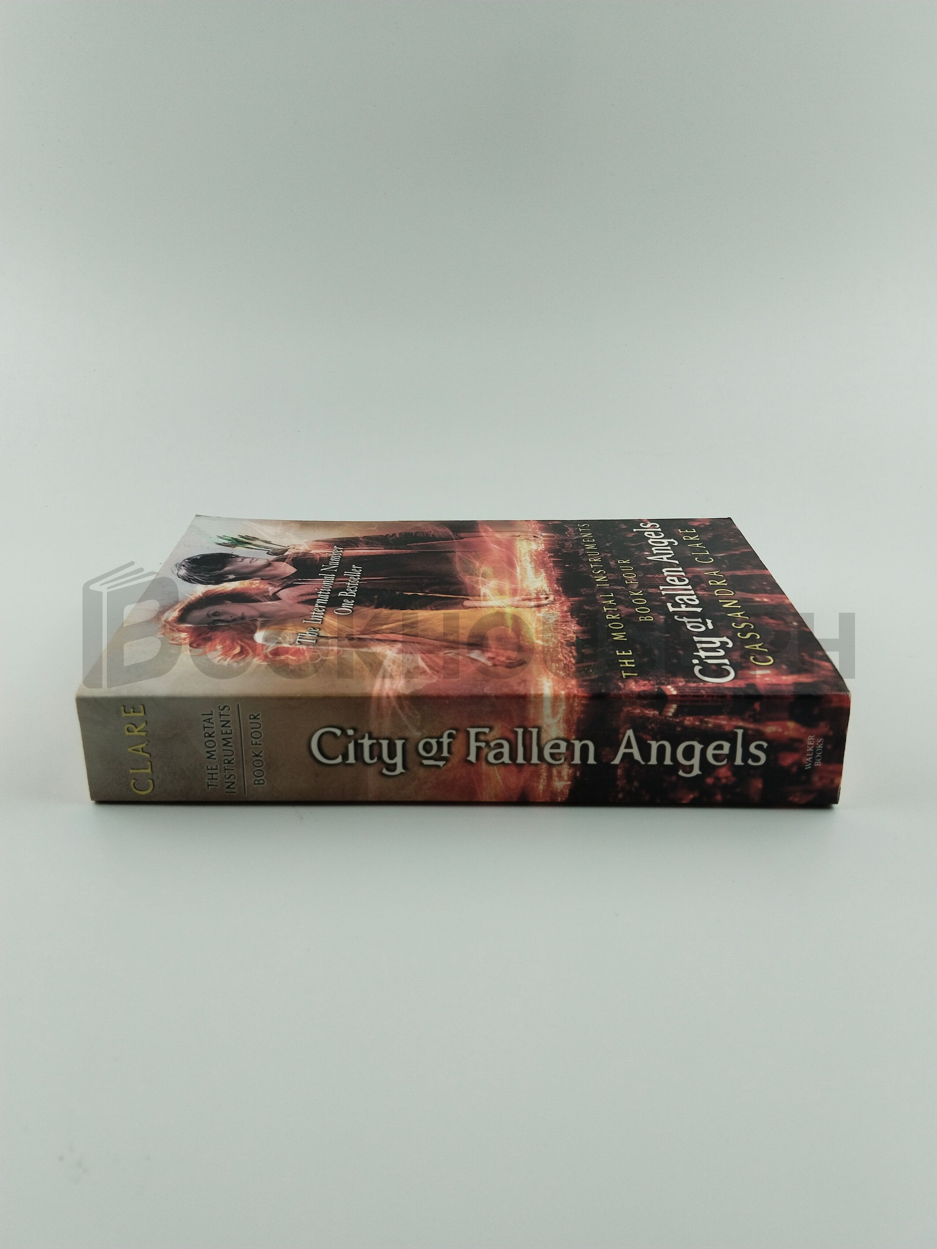 City Of Fallen Angels by Cassandra Clare - Image 3