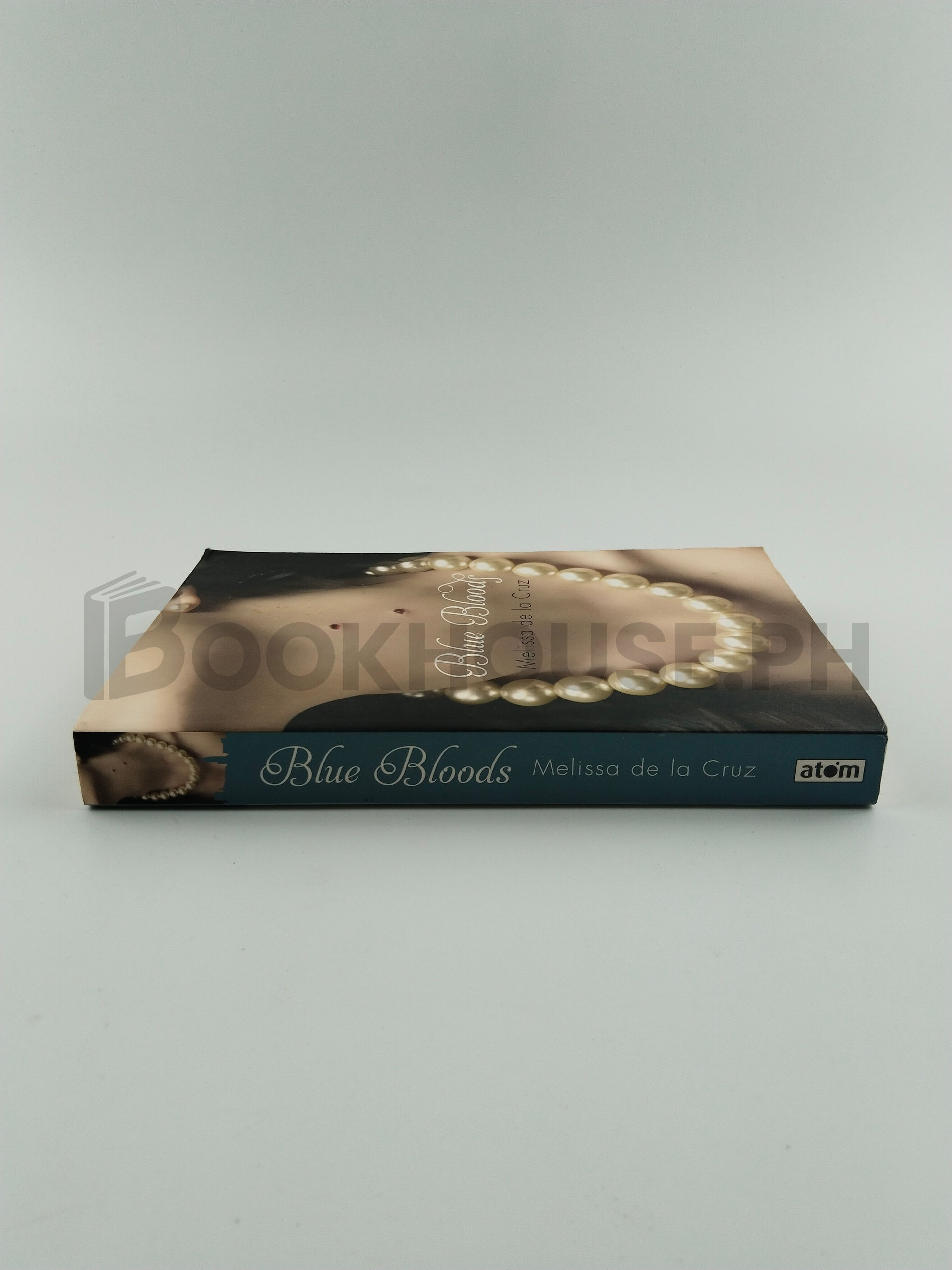 Blue Bloods by Melissa De La Cruz - Image 3