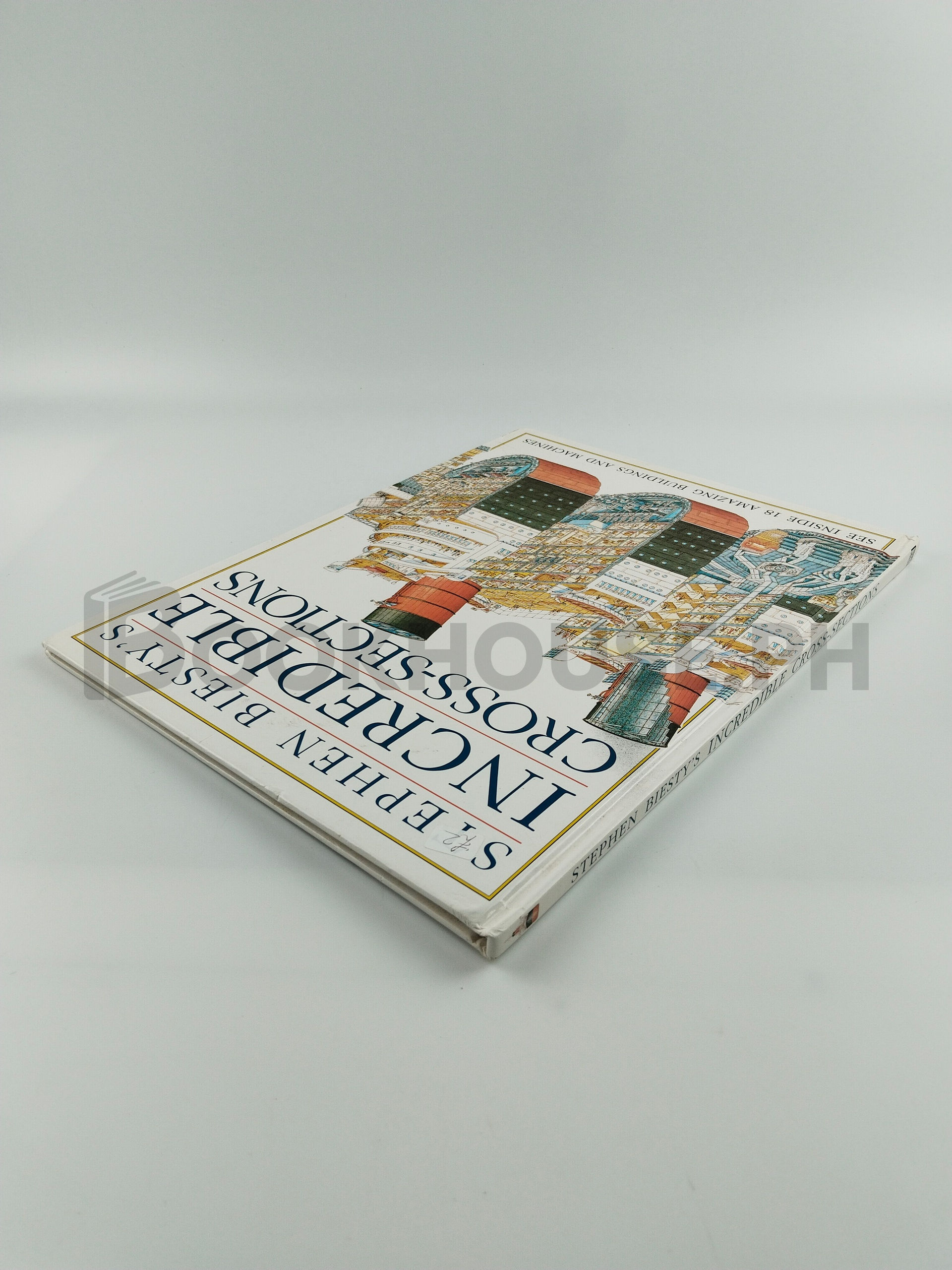 Stephen Biesty's Incredible Cross-sections by Stephen Biesty, Richard Platt - Image 2