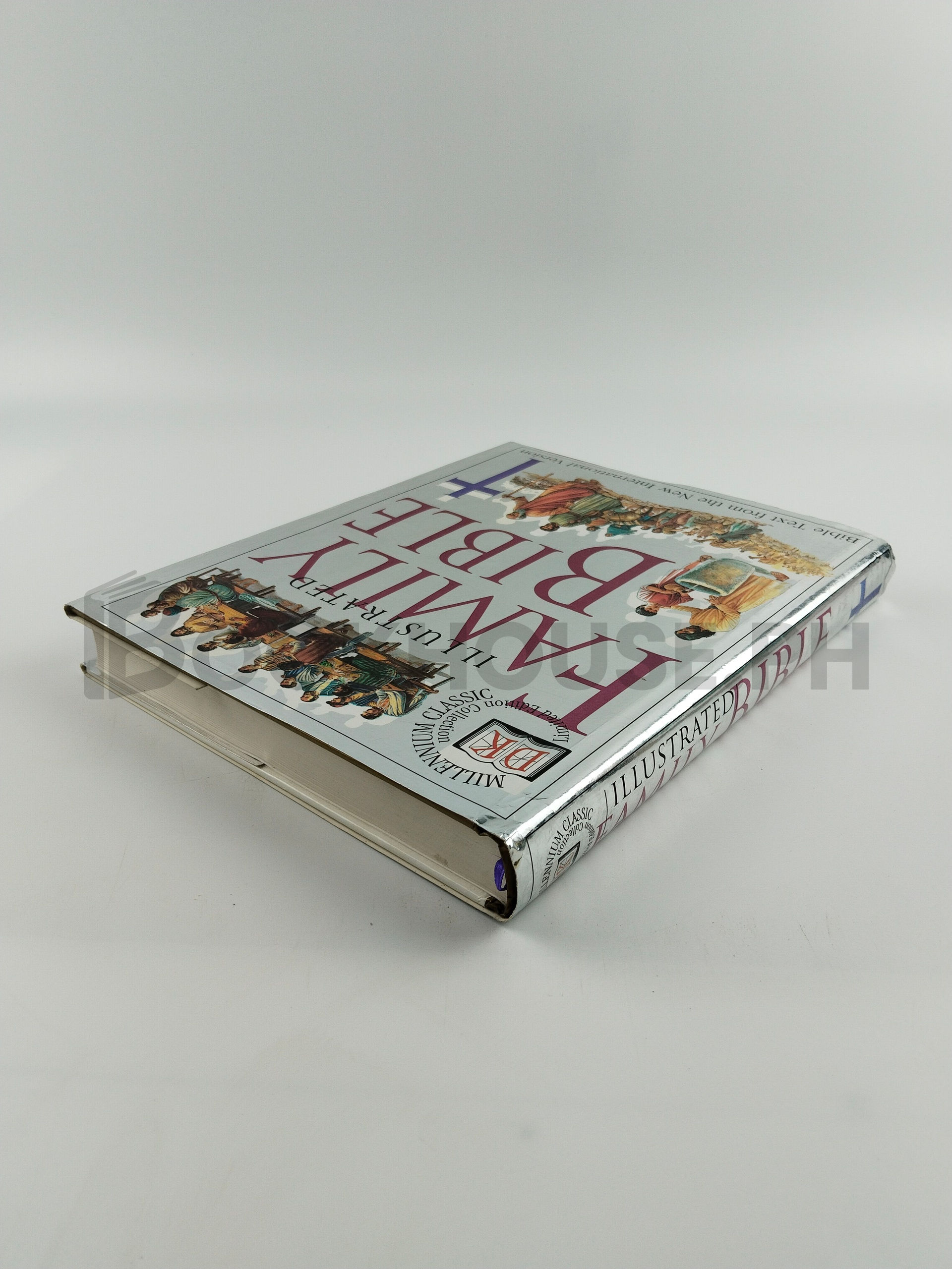 Dk Family Bible by Claude-bernard Costecalde - Image 2