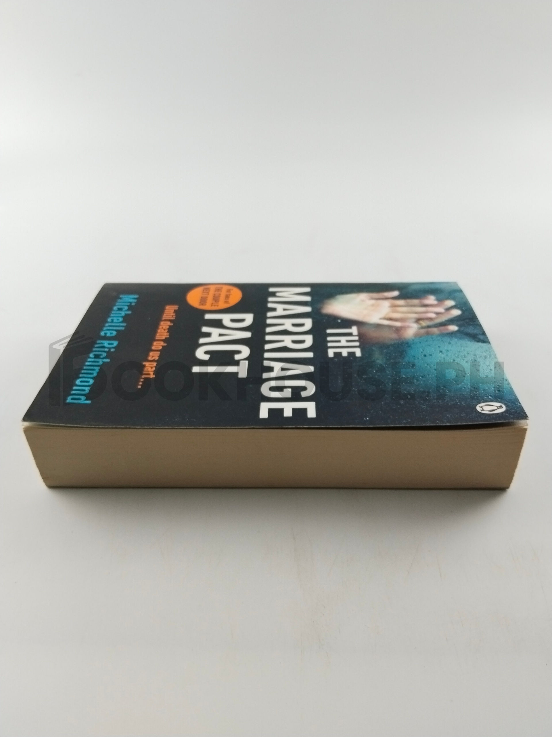 The Marriage Pact by Michelle Richmond - Image 4