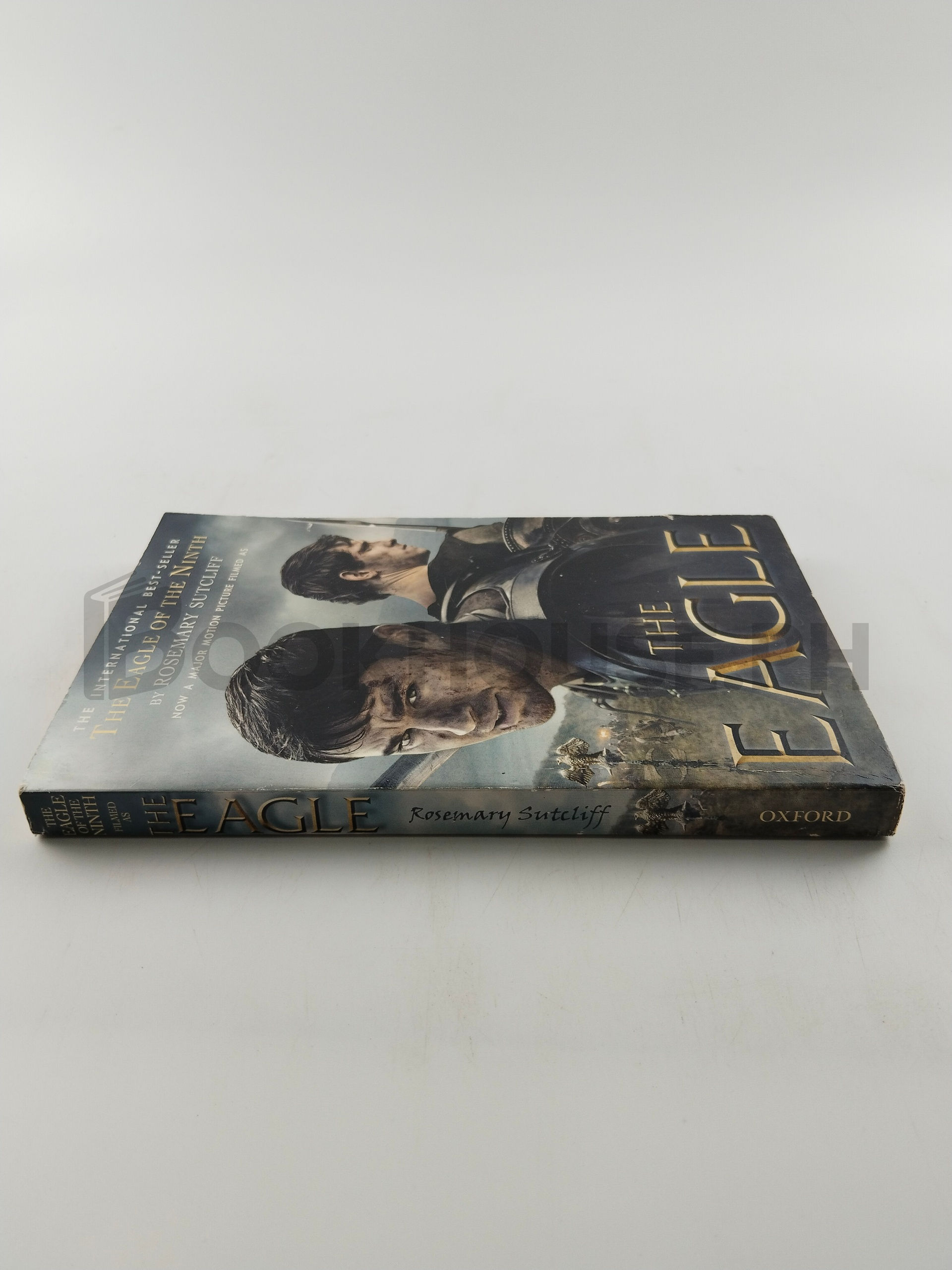 The Eagle Film Tie-in Edition by Rosemary Sutcliff - Image 3