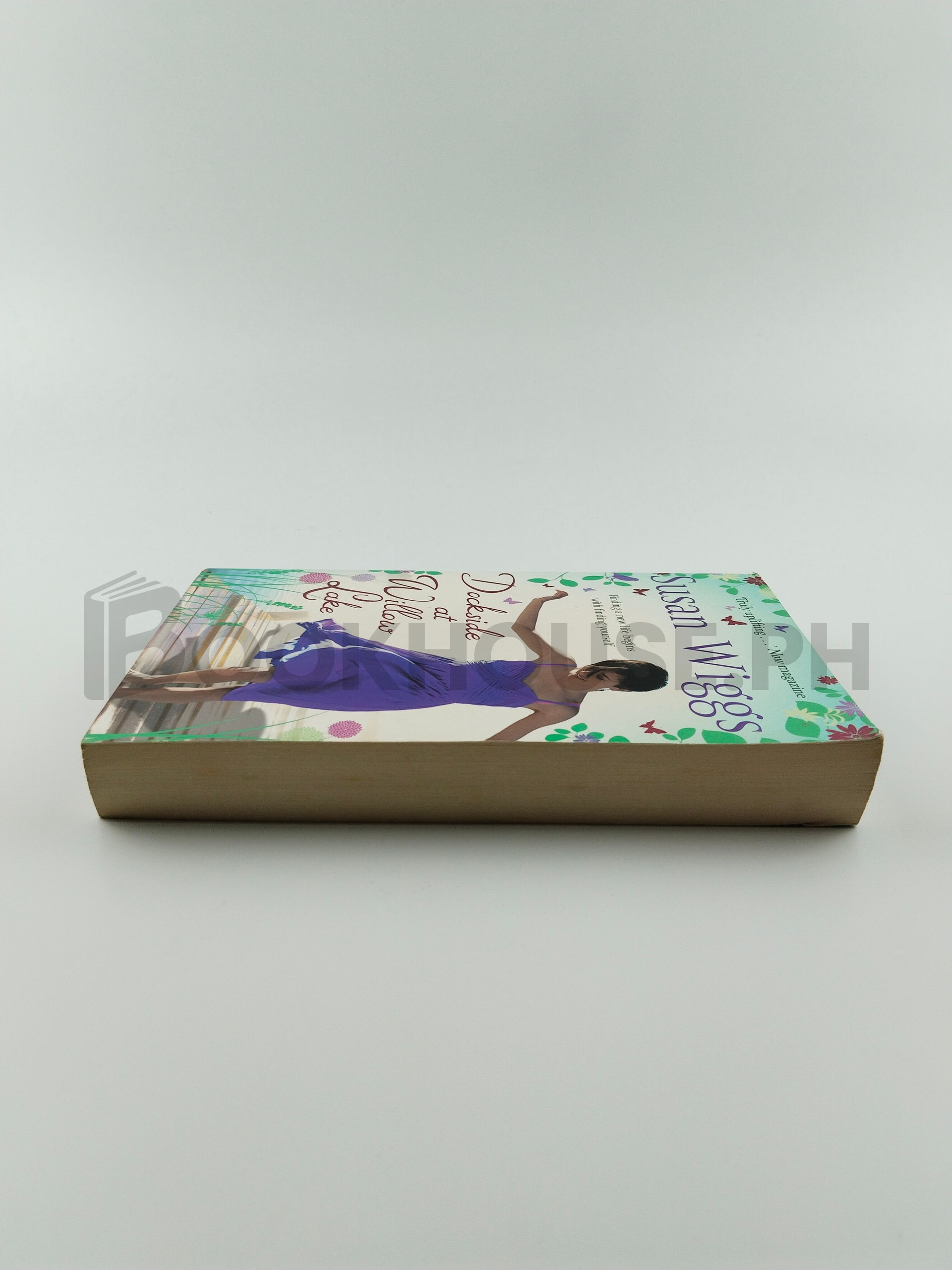 Dockside At Willow Lake by Susan Wiggs - Image 4