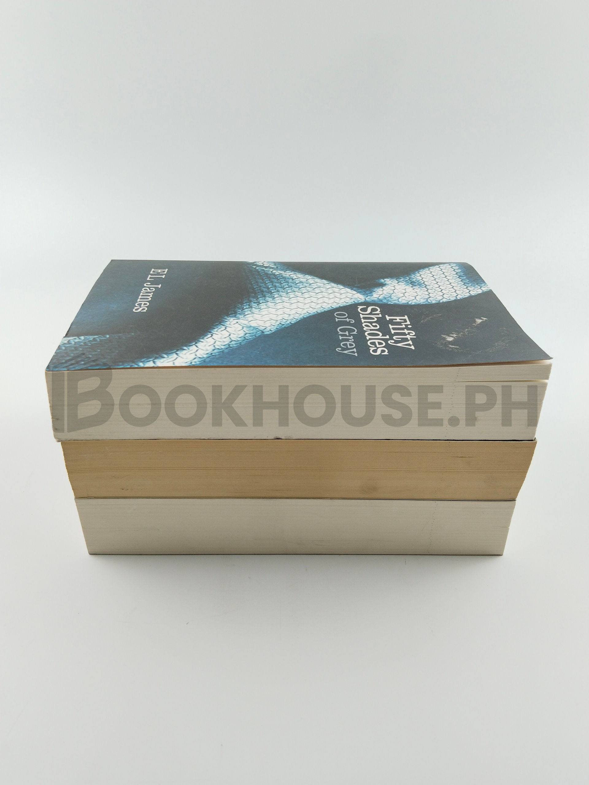 Fifty Shades Of: Grey, Darker, Freed by E.l. James - Image 3