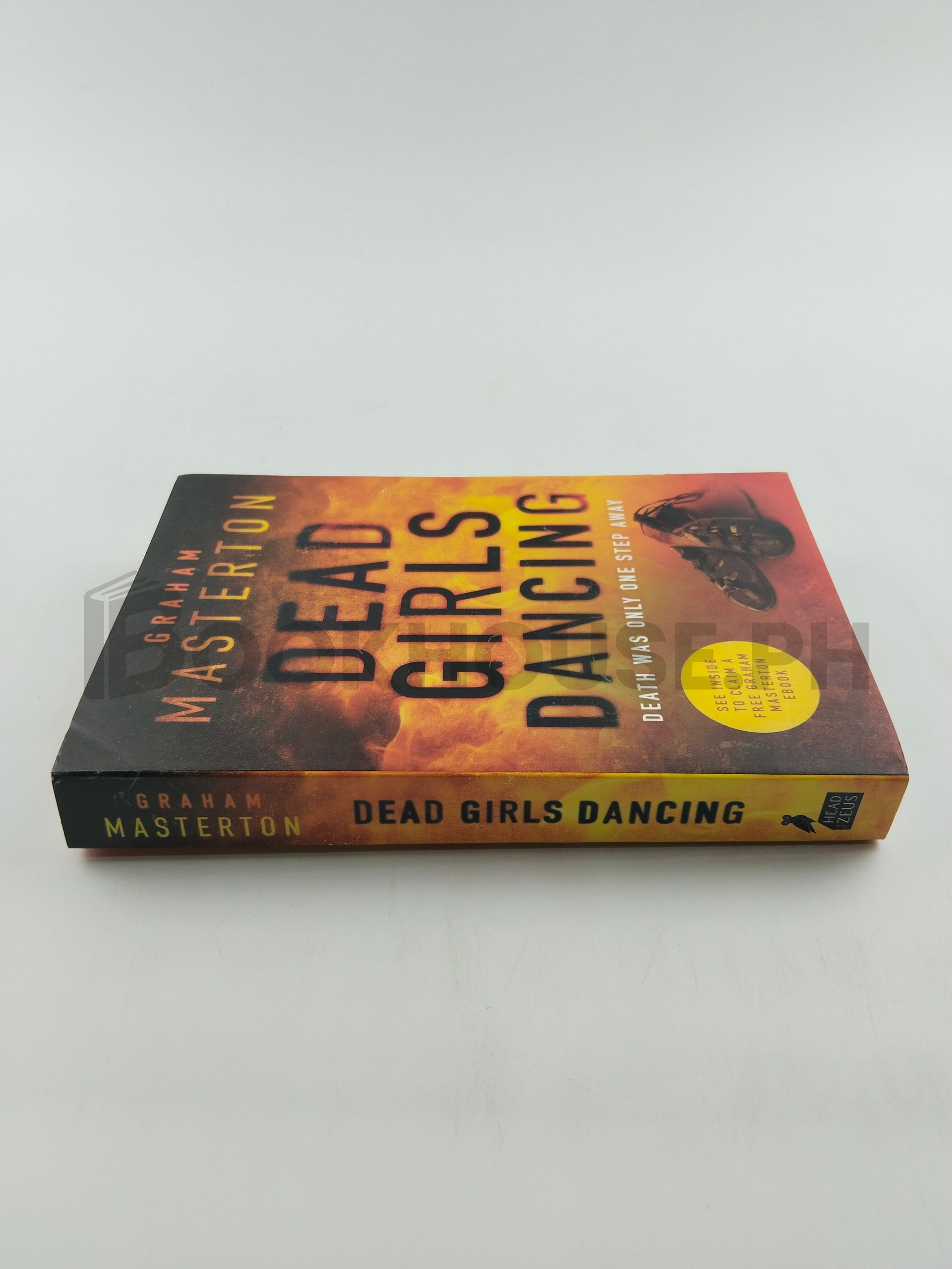 Dead Girls Dancing by Graham Masterton - Image 3