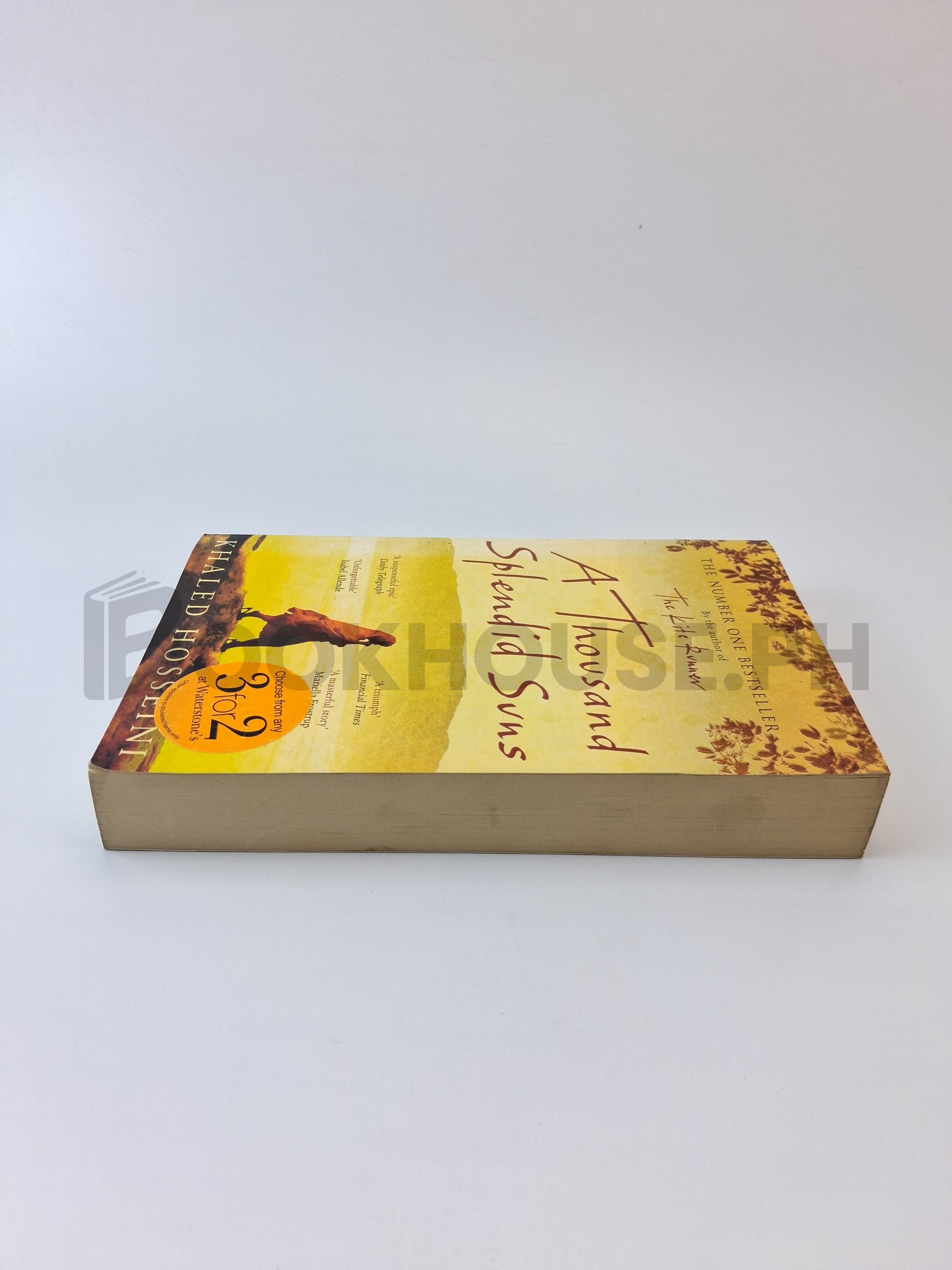 A Thousand Splendid Suns by Khaled Hosseini - Image 4