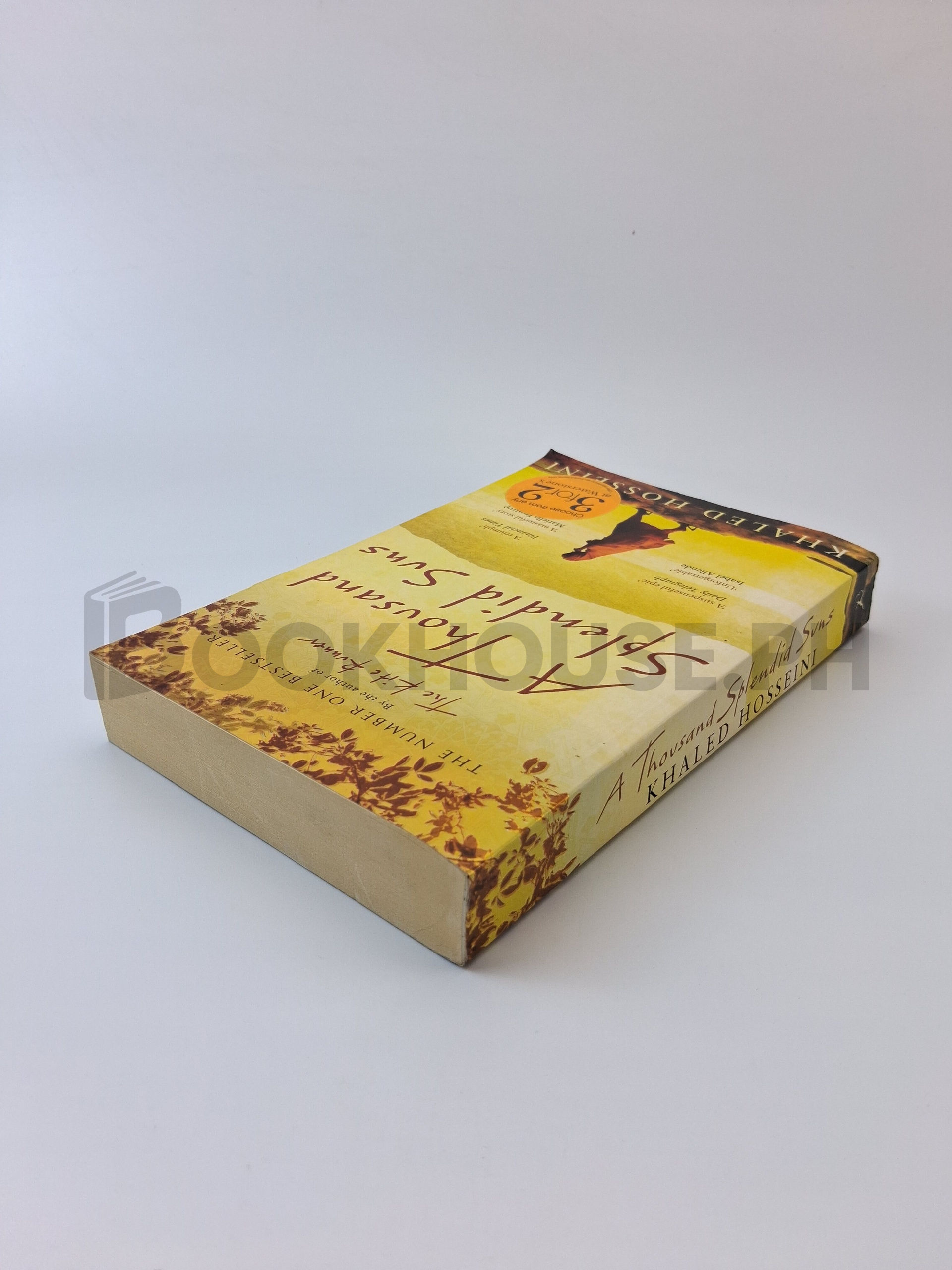 A Thousand Splendid Suns by Khaled Hosseini - Image 2