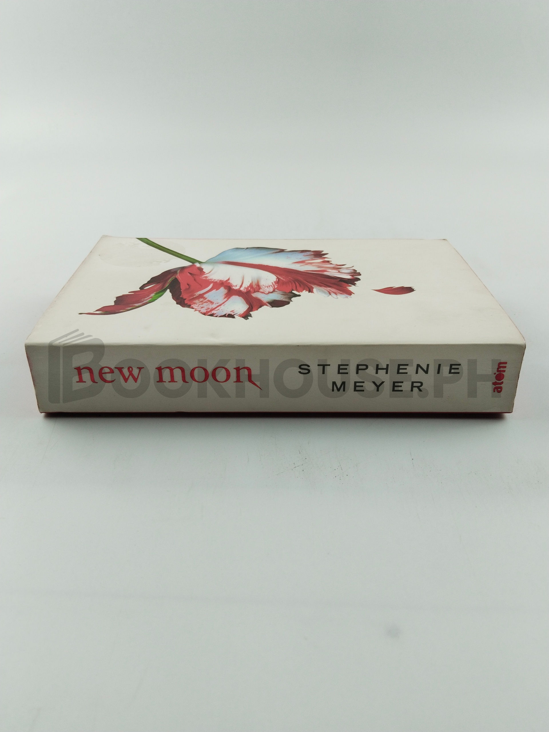 New Moon by Stephenie Meyer - Image 3