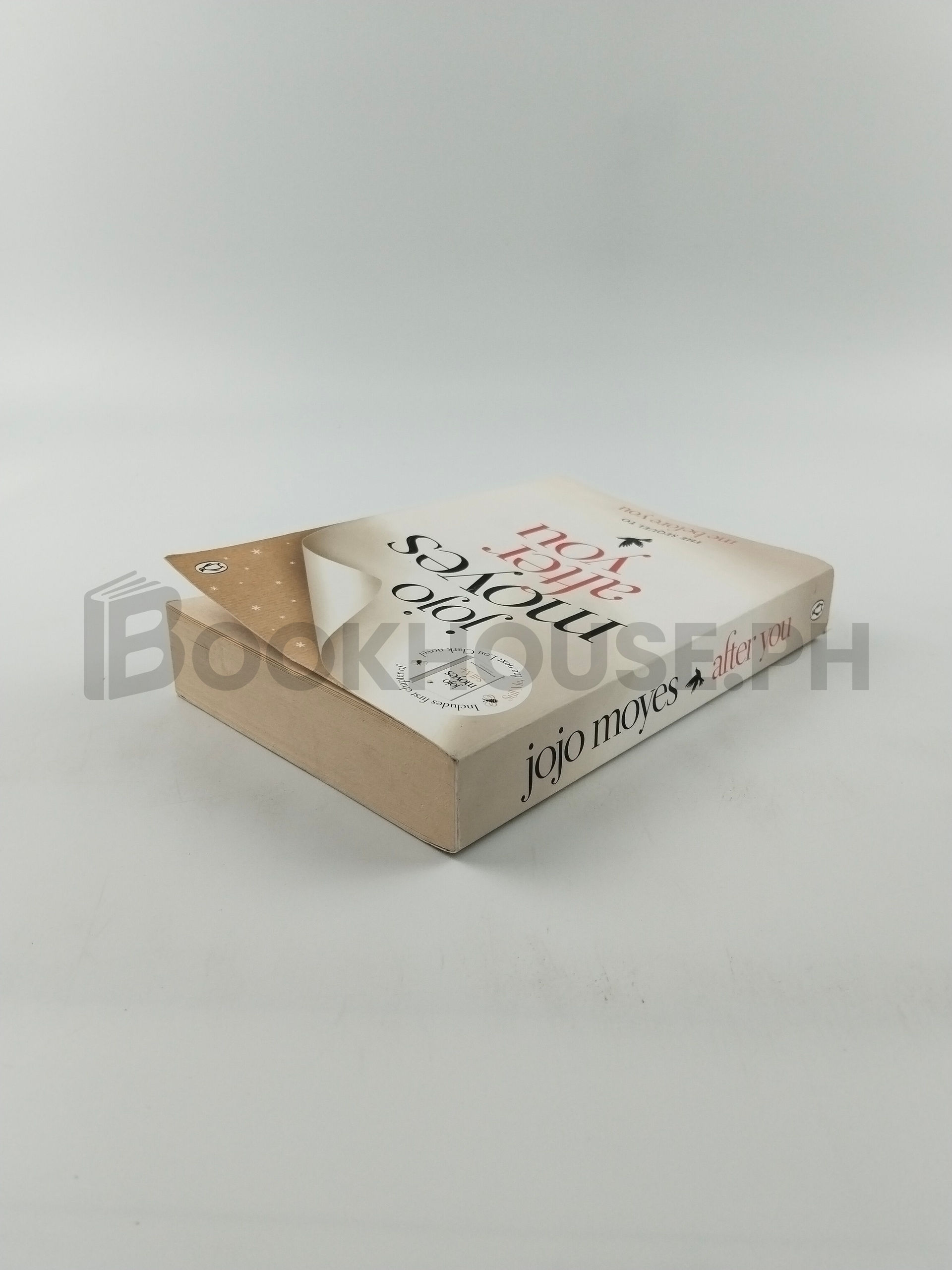 After You by Jojo Moyes - Image 2