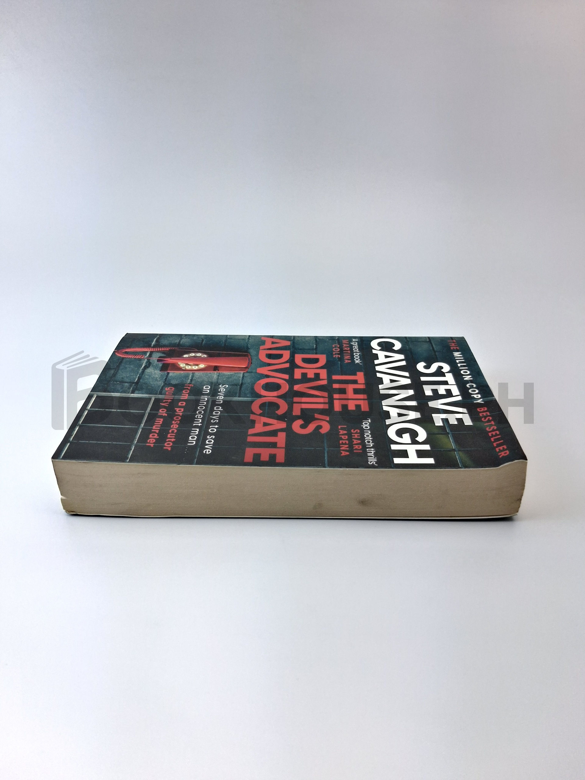 The Devil's Advocate by Steve Cavanagh - Image 4