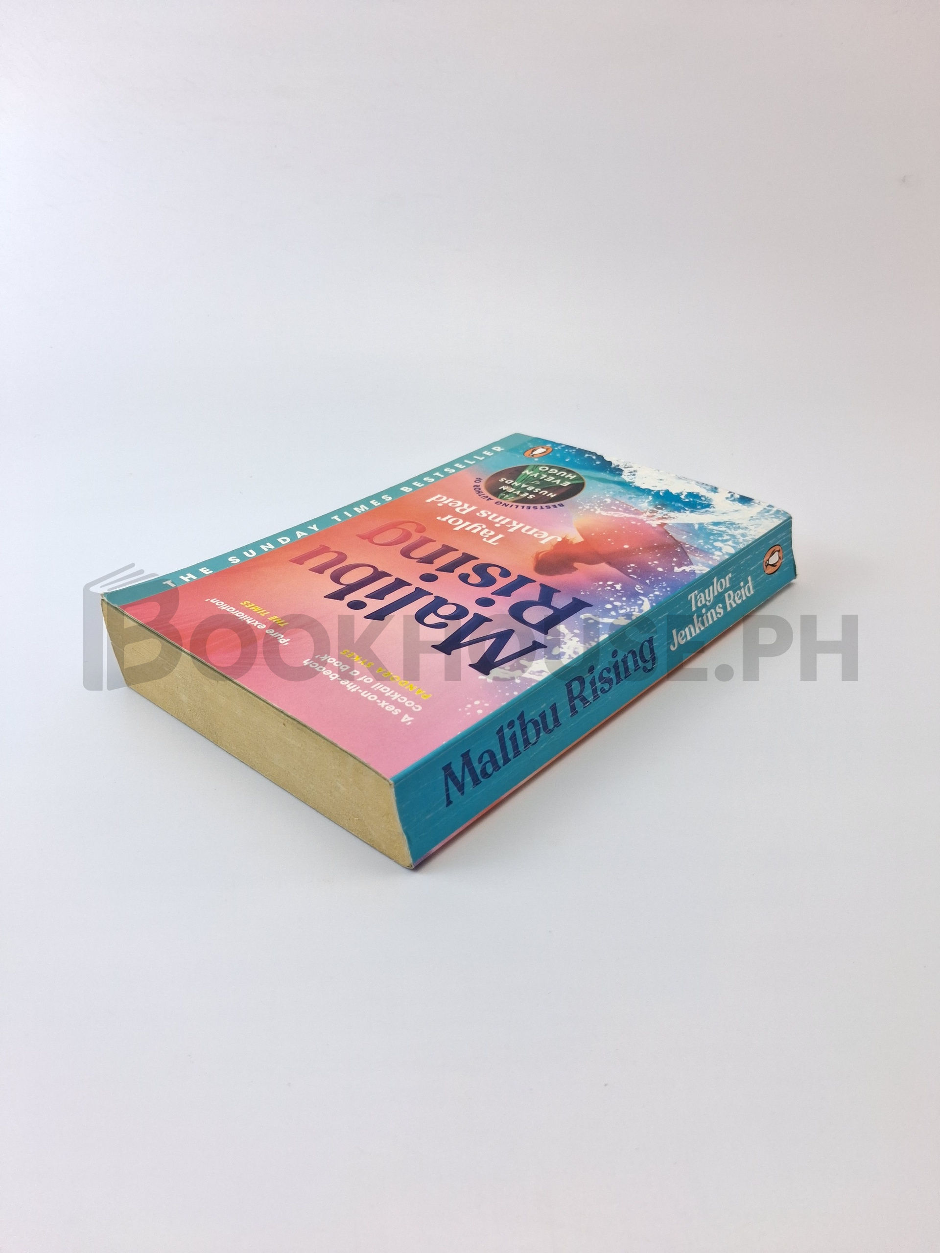 Malibu Rising by Taylor Jenkins Reid - Image 2