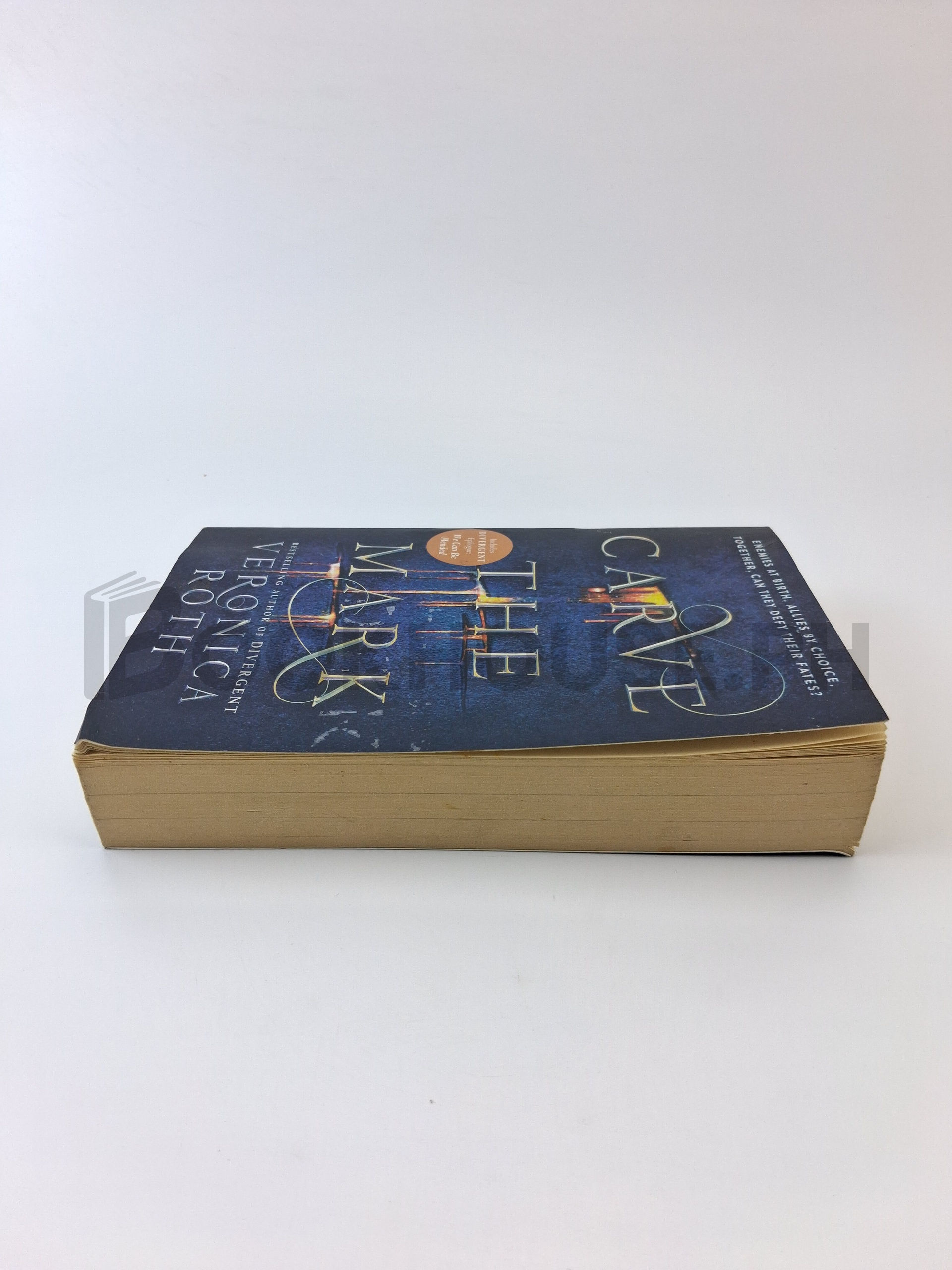 Carve The Mark by Veronica Roth - Image 4