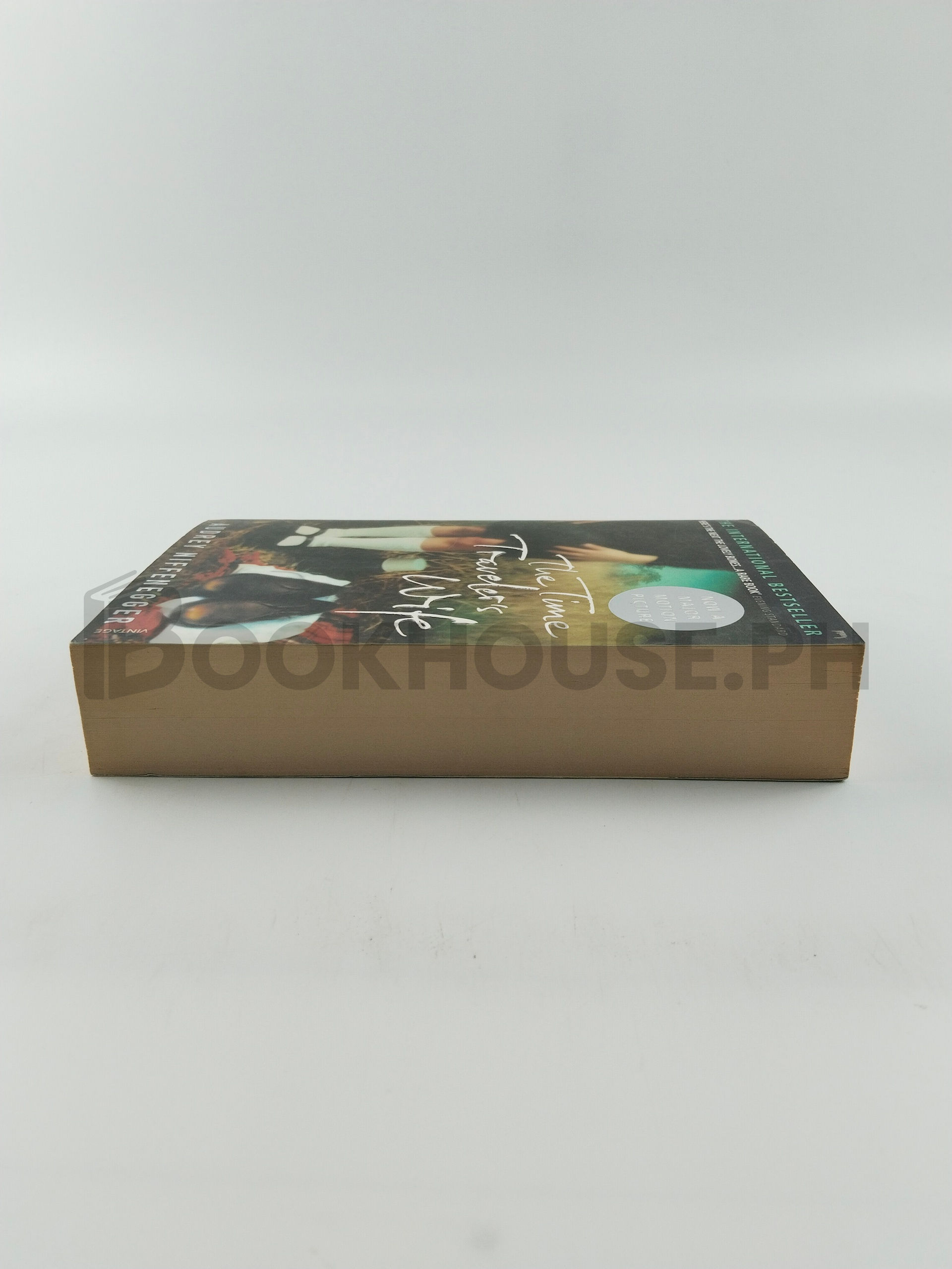 The Time Traveler's Wife by Audrey Niffenegger - Image 4