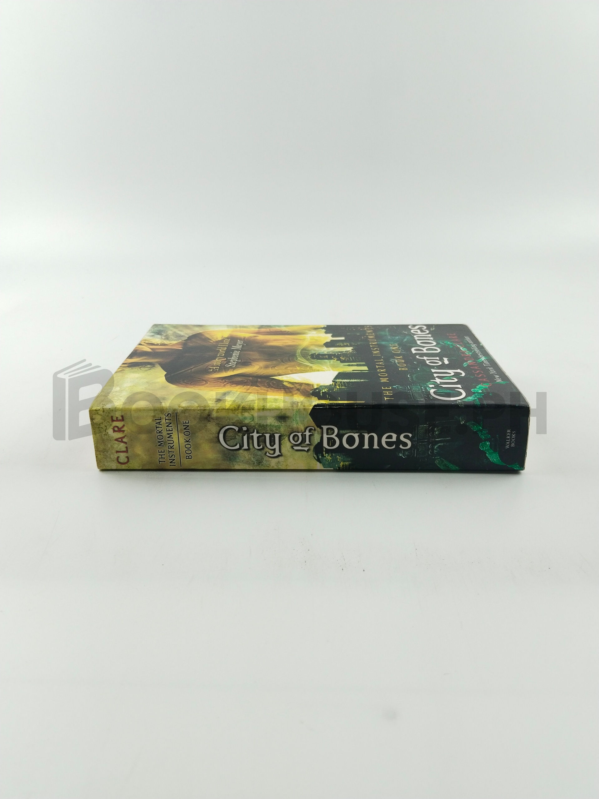 City Of Bones by Cassandra Clare - Image 3