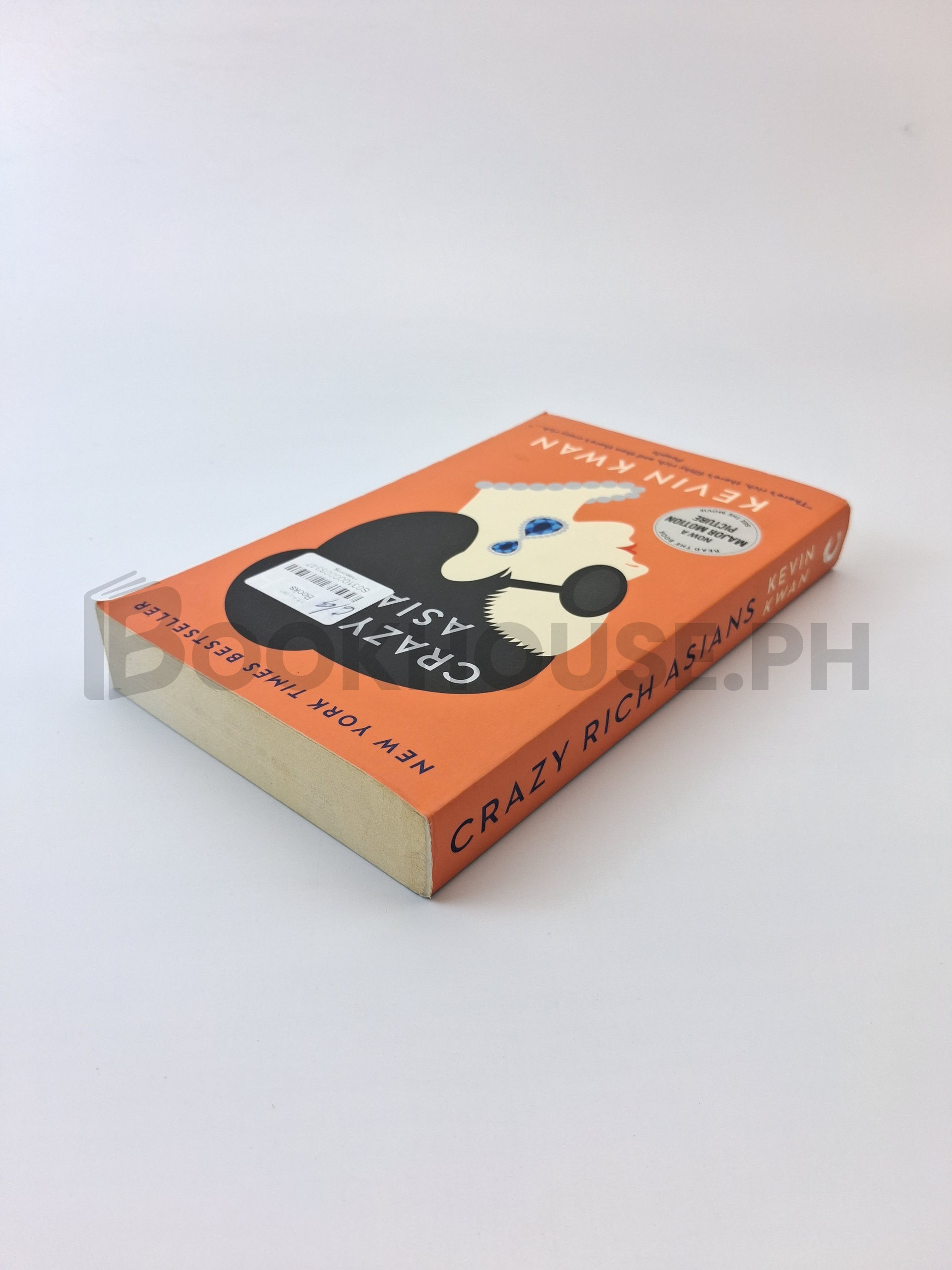 Crazy Rich Asians by Kevin Kwan - Image 2