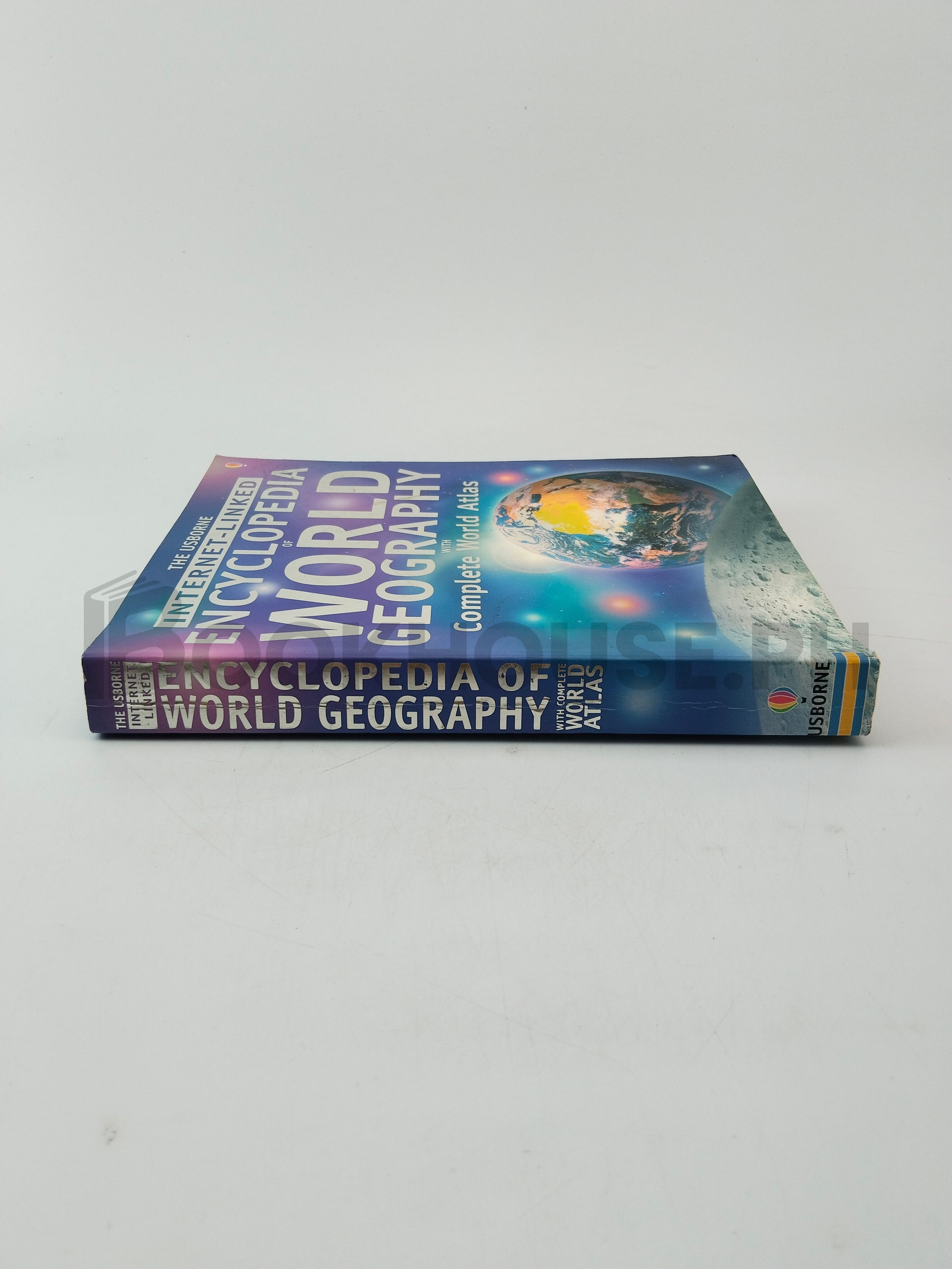 The Usborne Internet-linked Encyclopedia Of World Geography With Complete World Atlas by Gillian Doherty, Anna Claybourne, Susanna Davidson - Image 3