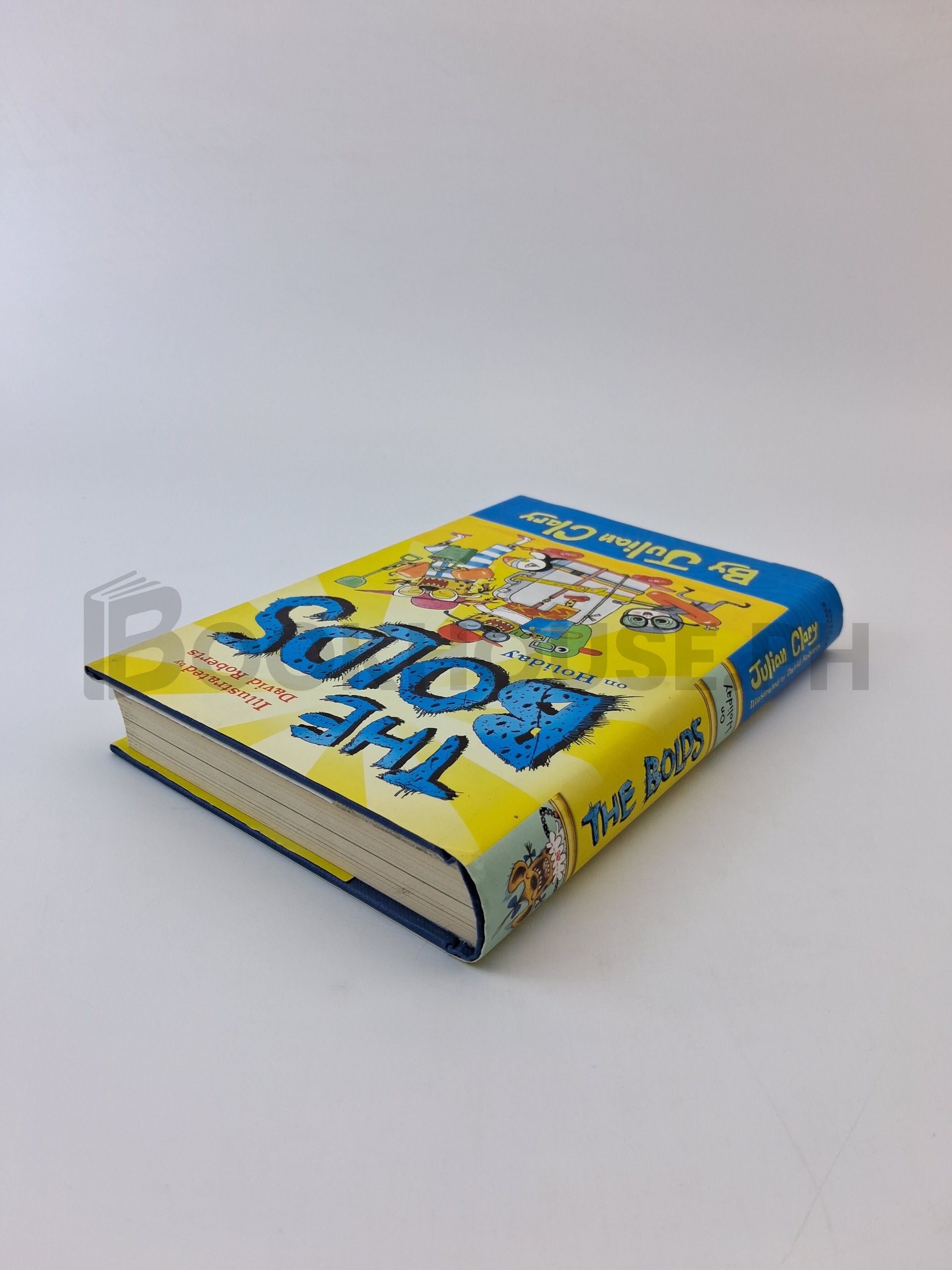 The Bolds On Holiday by Julian Clary - Image 2