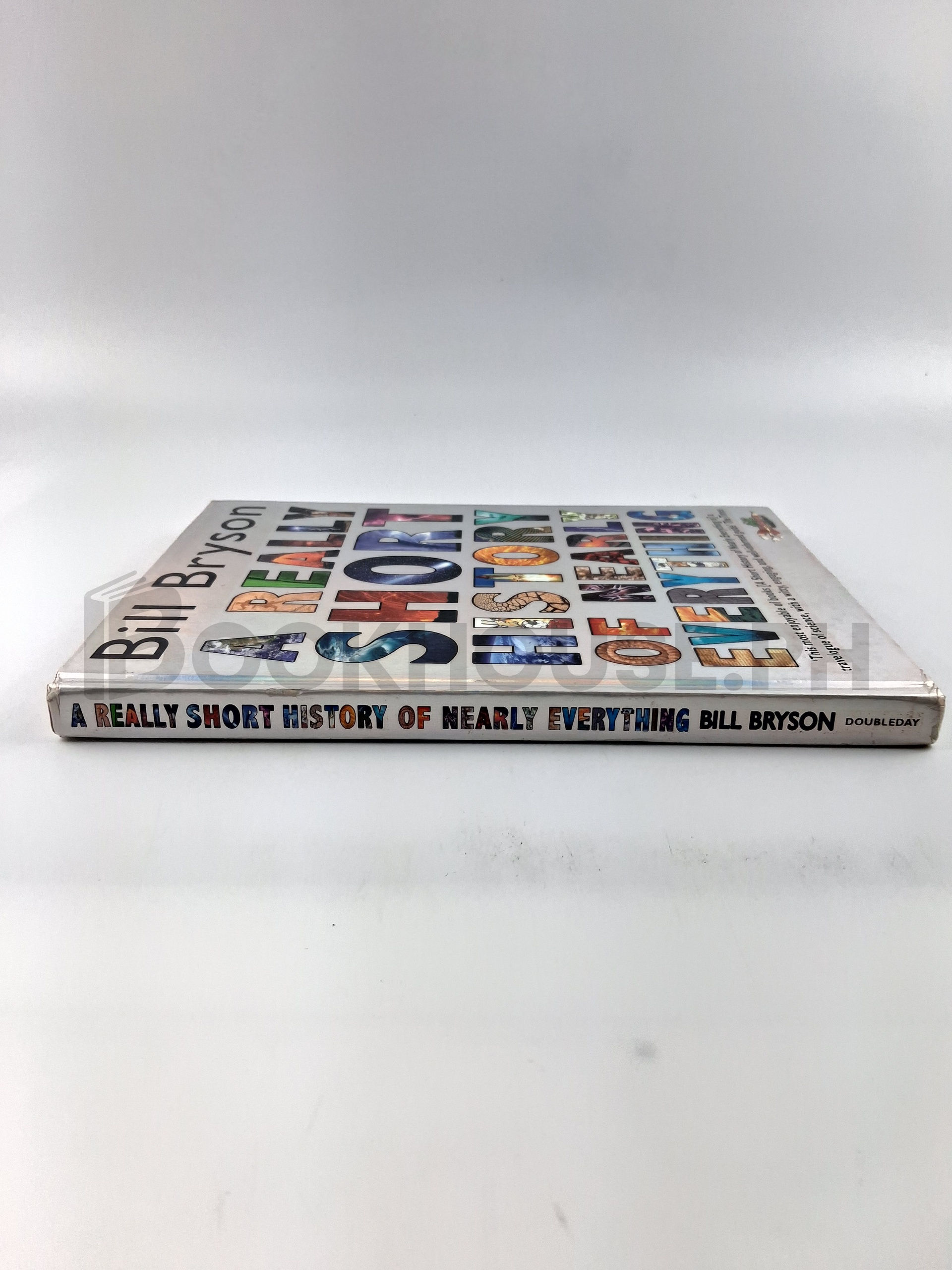 A Really Short History Of Nearly Everything by Bill Bryson - Image 3