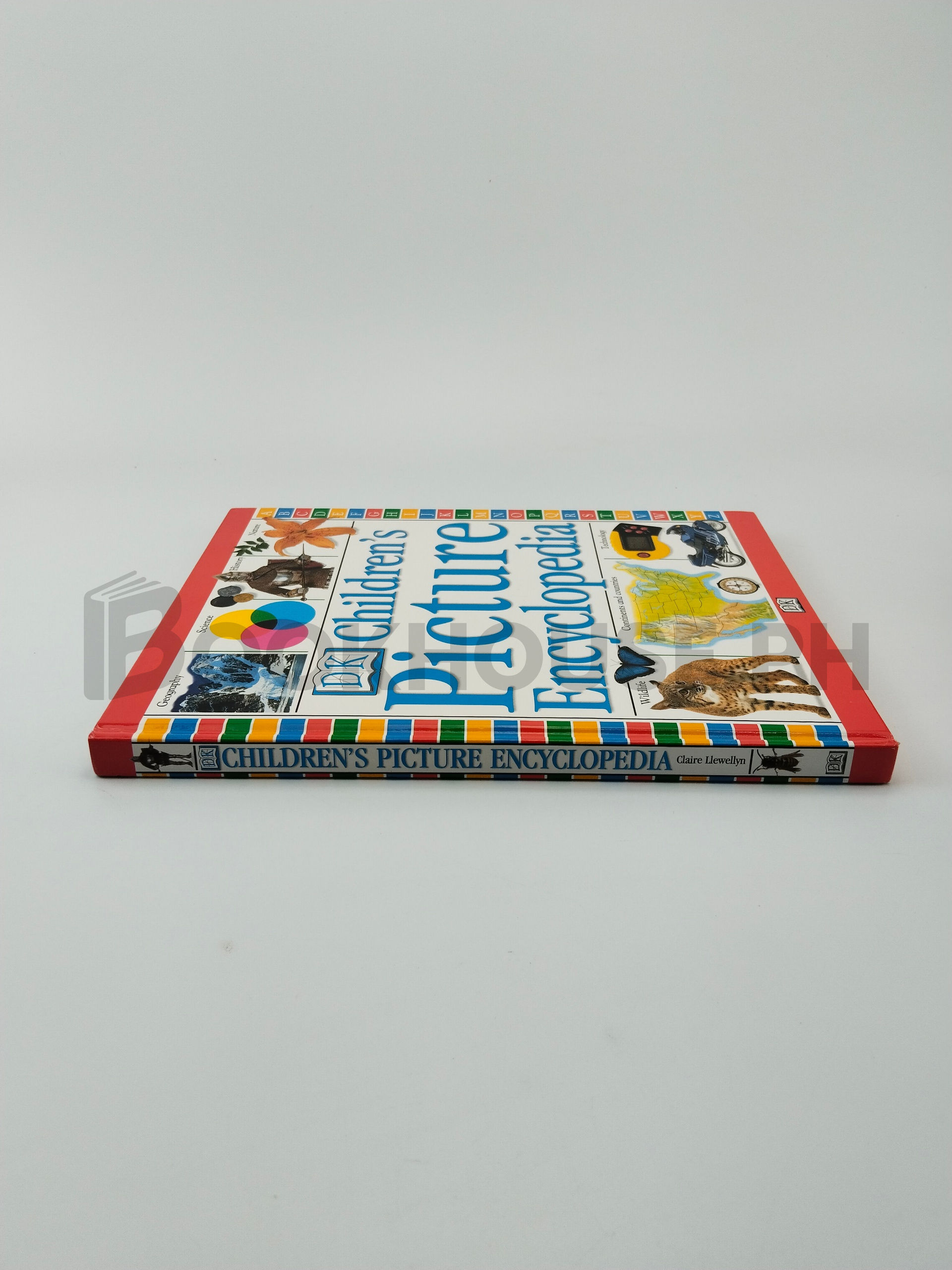 Dk Children's Picture Encyclopedia by Claire Llewellyn - Image 3