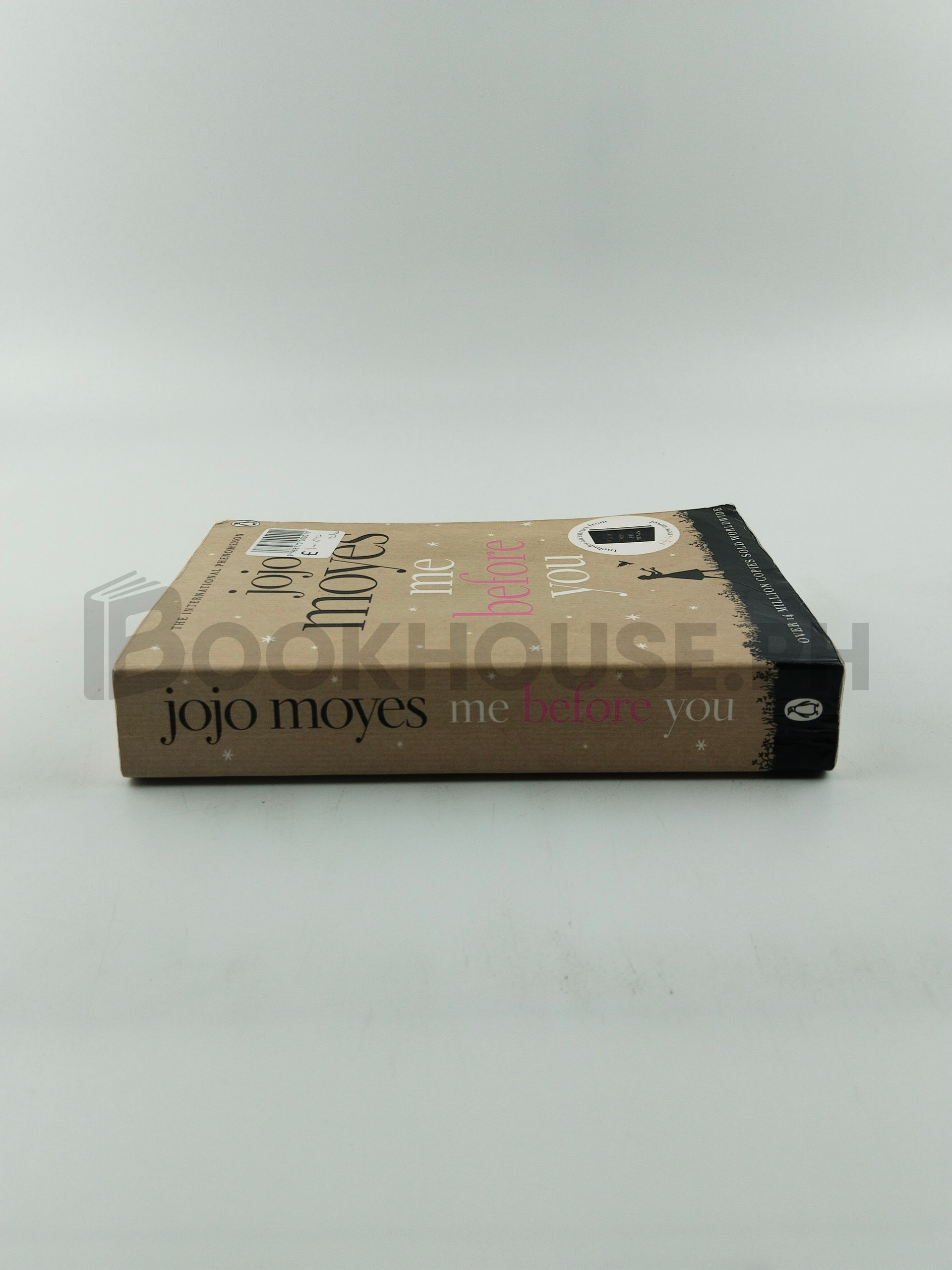 Me Before You by Jojo Moyes - Image 3