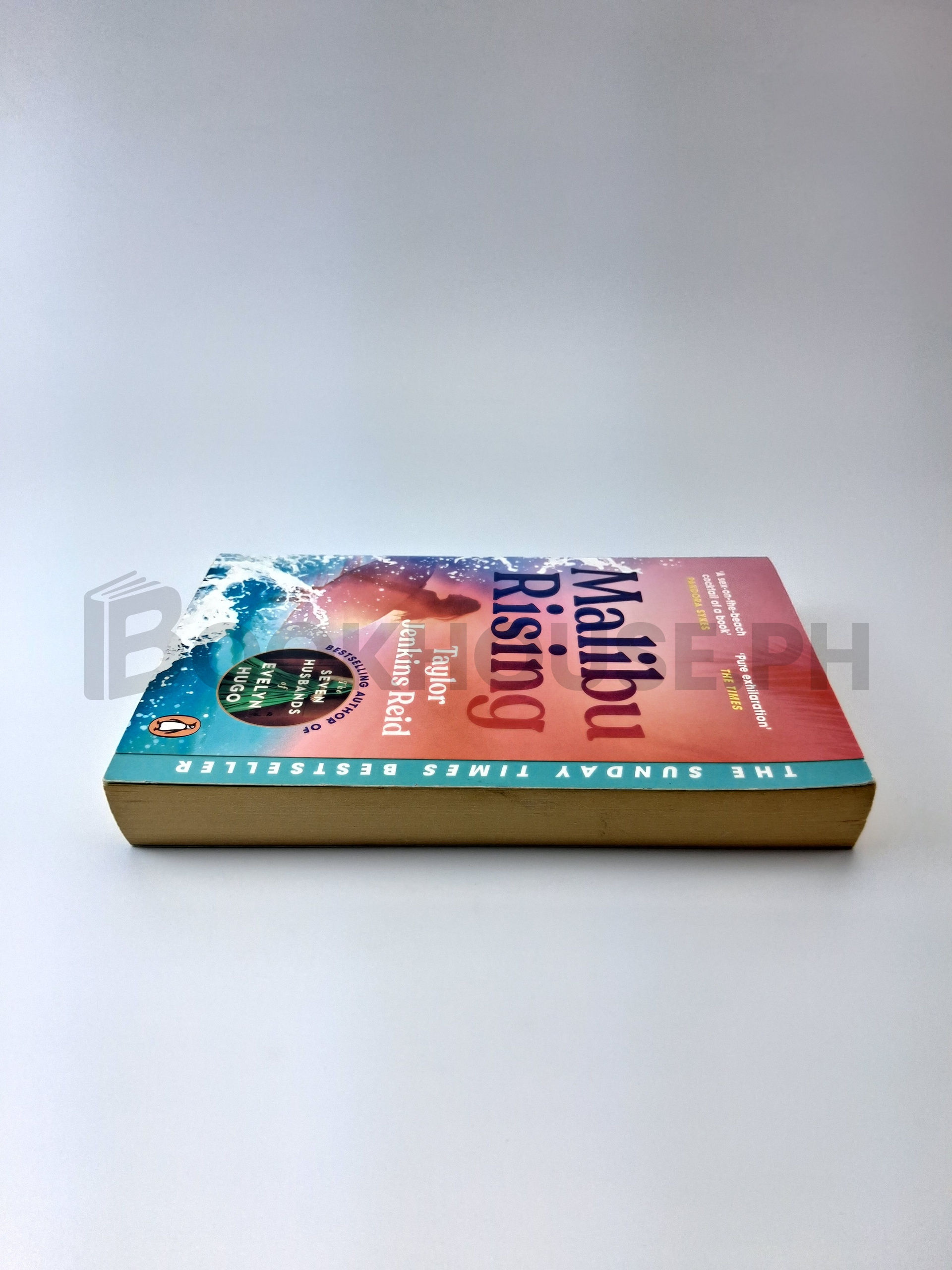 Malibu Rising by Taylor Jenkins Reid - Image 4