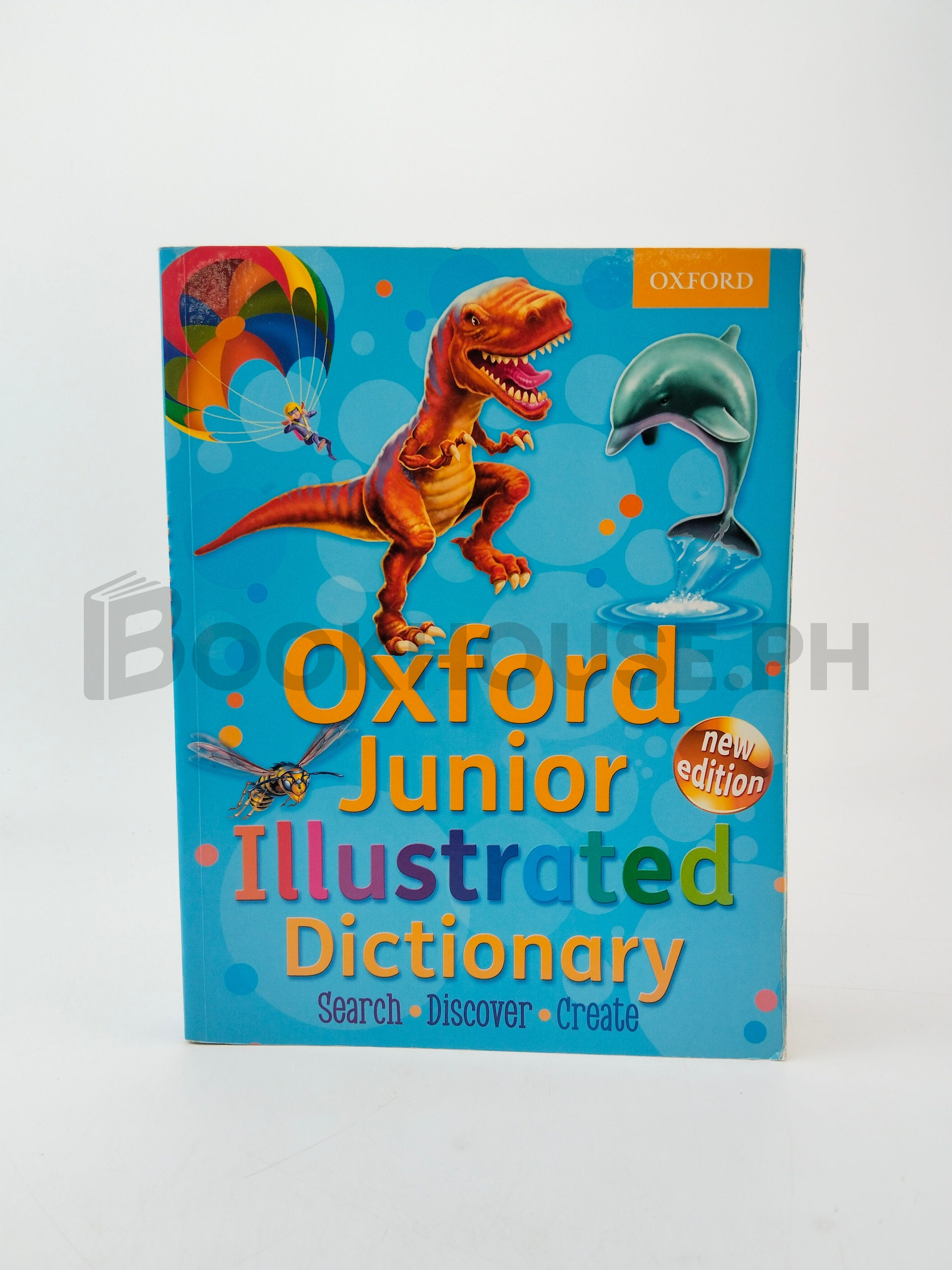 Junior Illustrated Dictionary: Oxford Junior Illustrated Dictionary 2011 by Oxford Dictionaries,