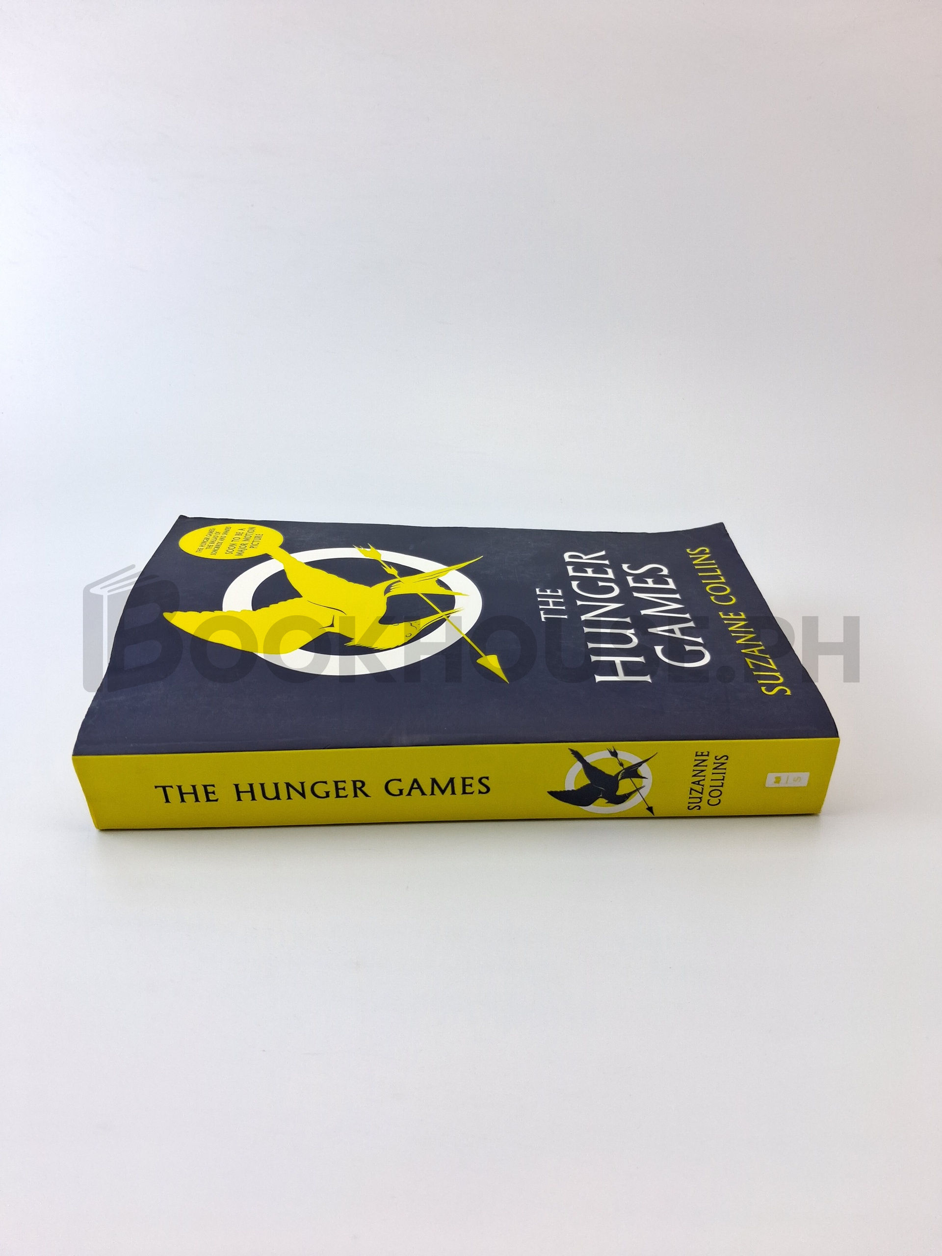 The Hunger Games by Suzanne Collins - Image 3