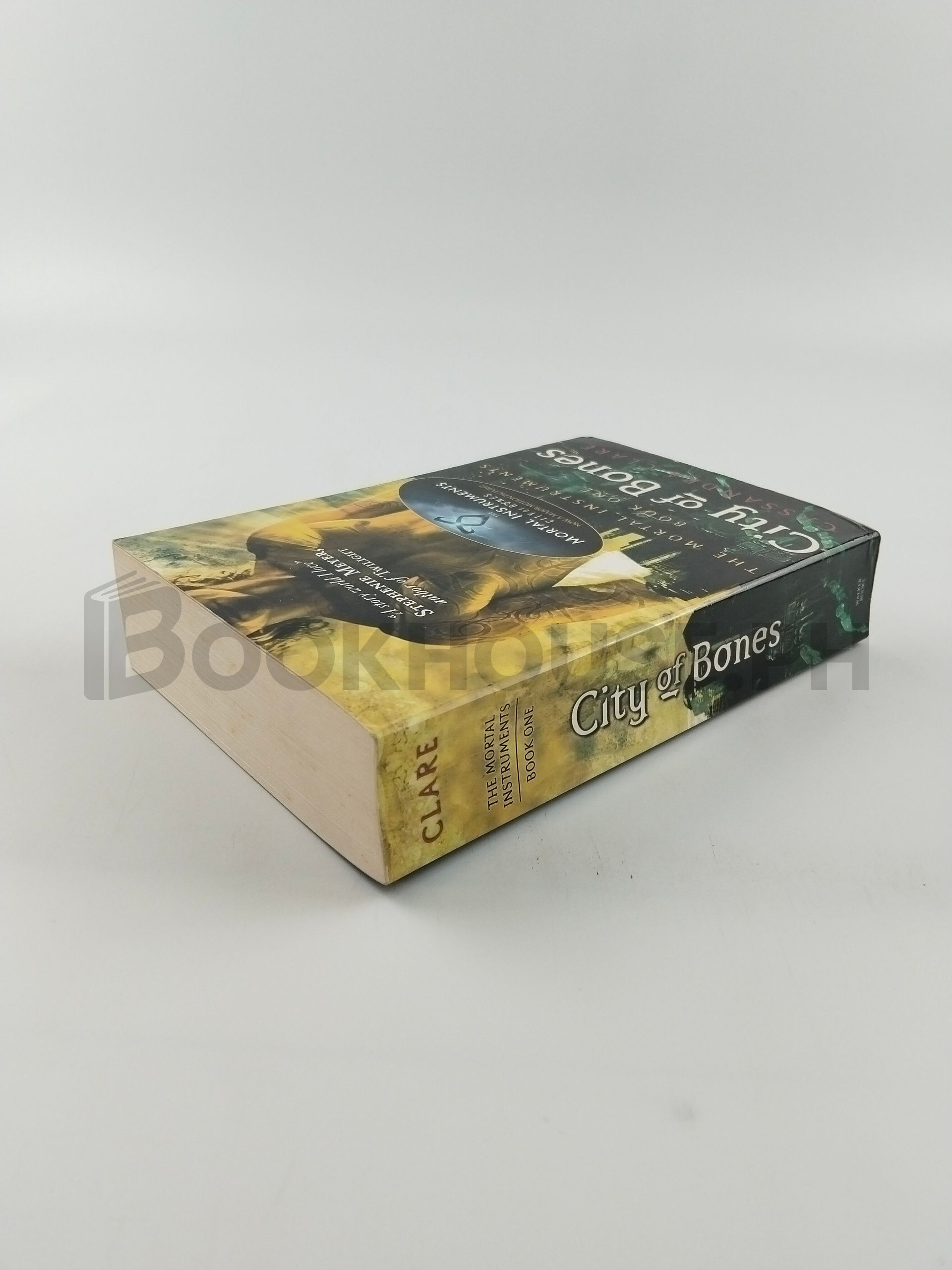 City Of Bones by Cassandra Clare - Image 2