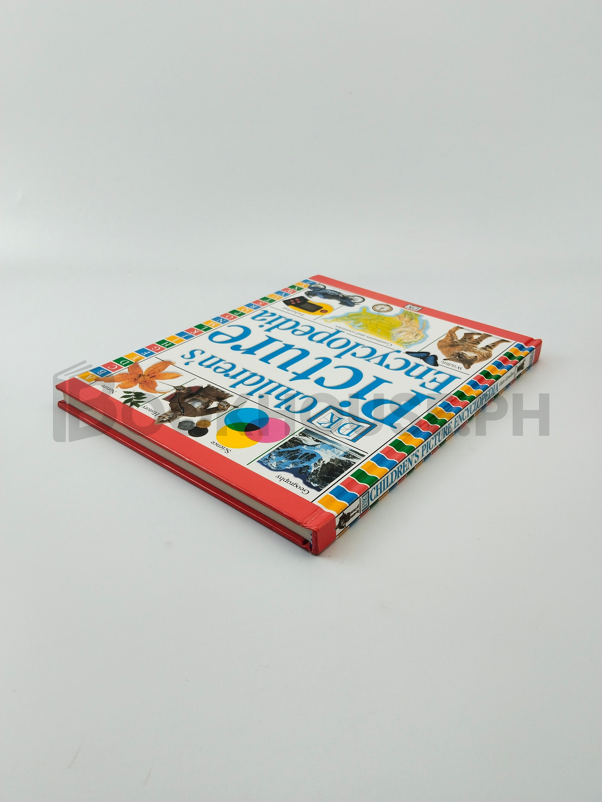 Dk Children's Picture Encyclopedia by Claire Llewellyn - Image 2